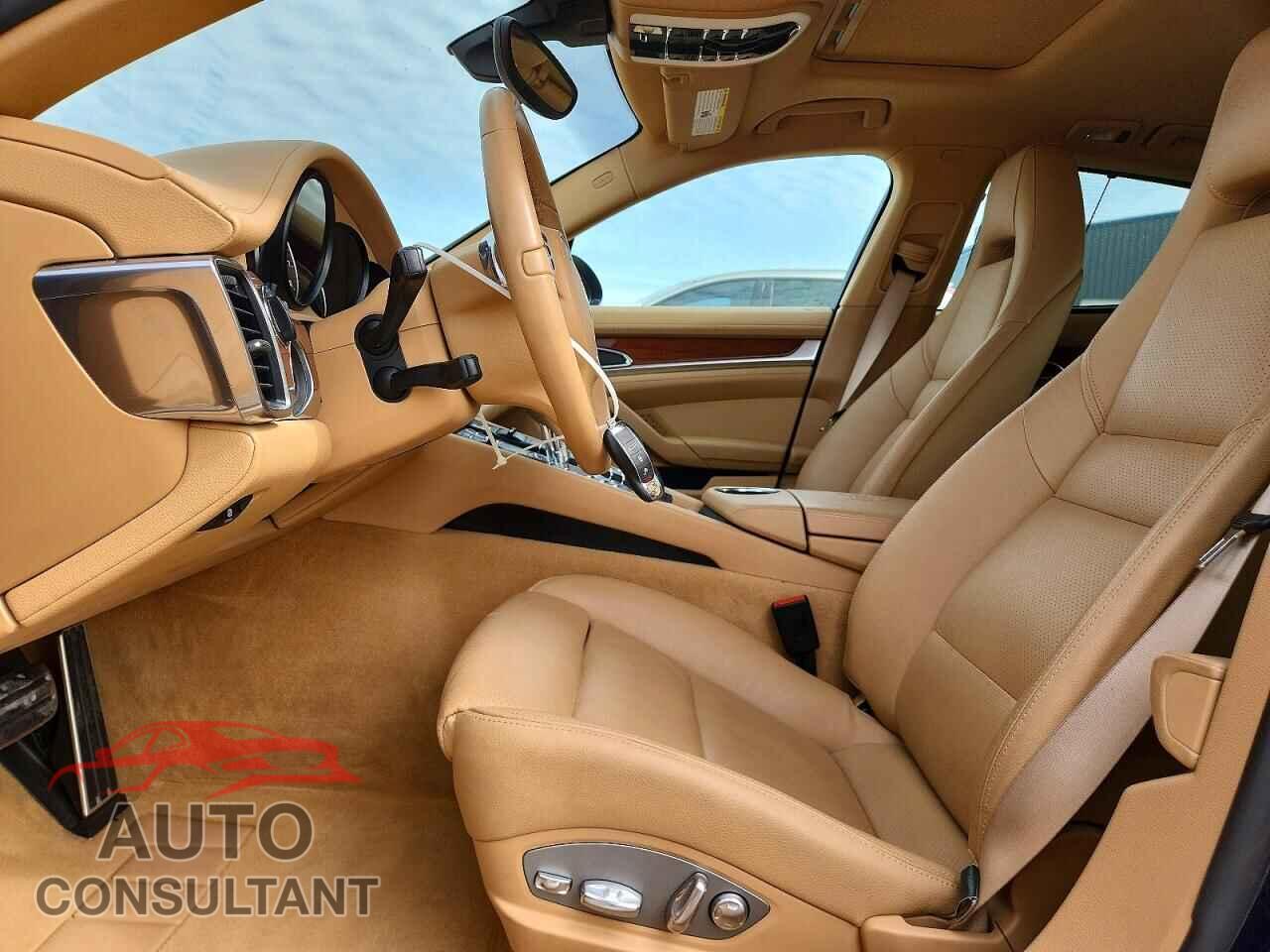 PORSCHE PANAMERA 2012 - WP0AA2A73CL010873