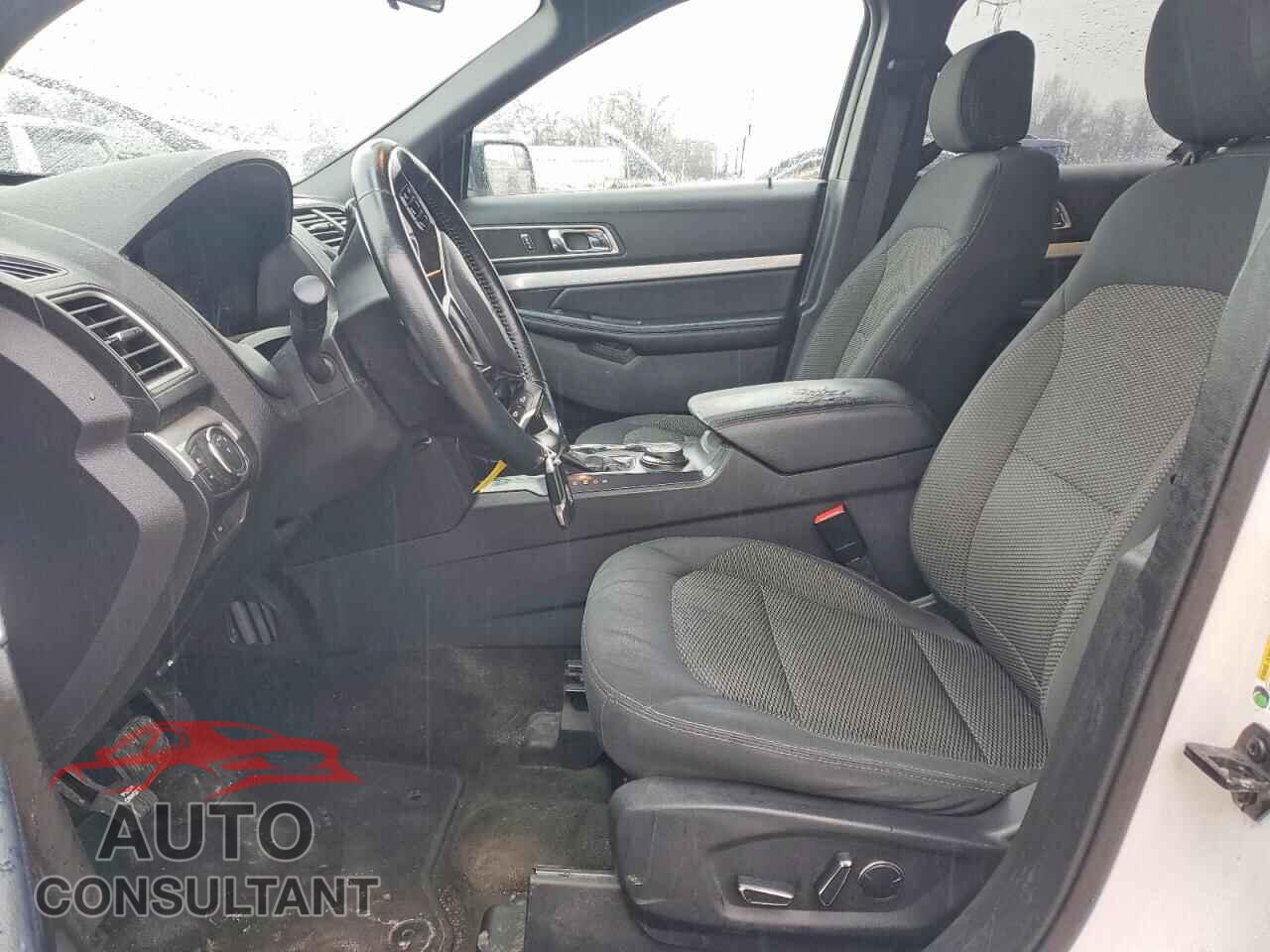 FORD EXPLORER 2017 - 1FM5K8D87HGD83383