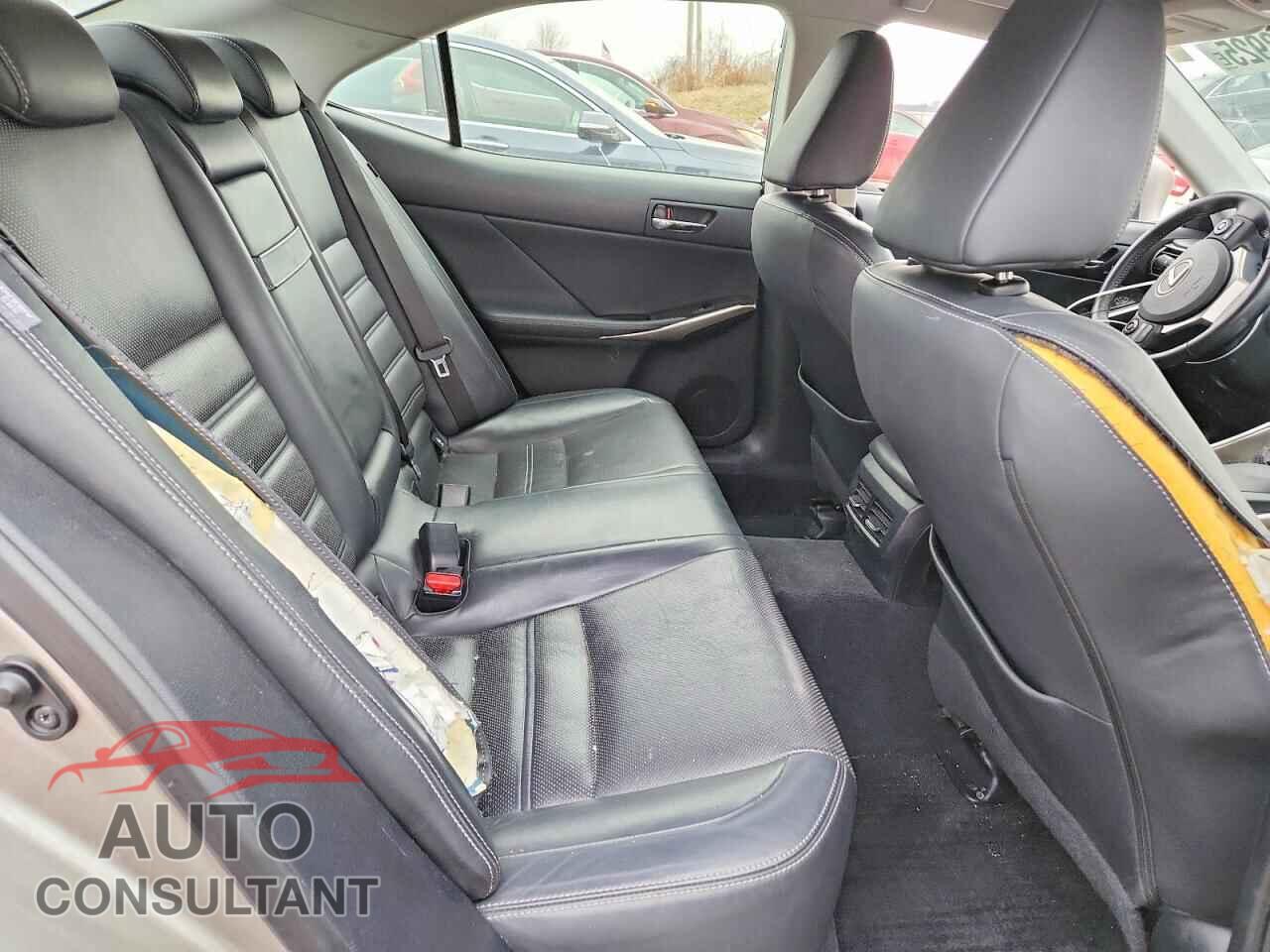 LEXUS IS 2015 - JTHCF1D23F5016863