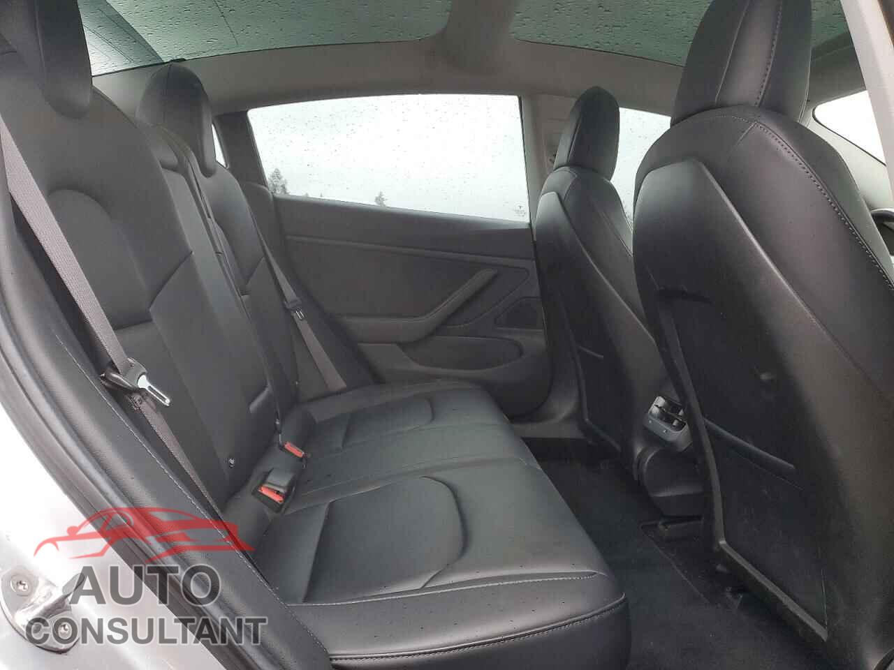 TESLA MODEL 3 2018 - 5YJ3E1EA5JF017966
