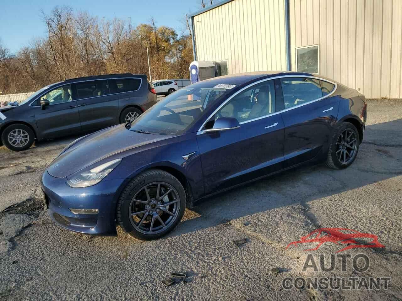 TESLA MODEL 3 2018 - 5YJ3E1EB6JF064397