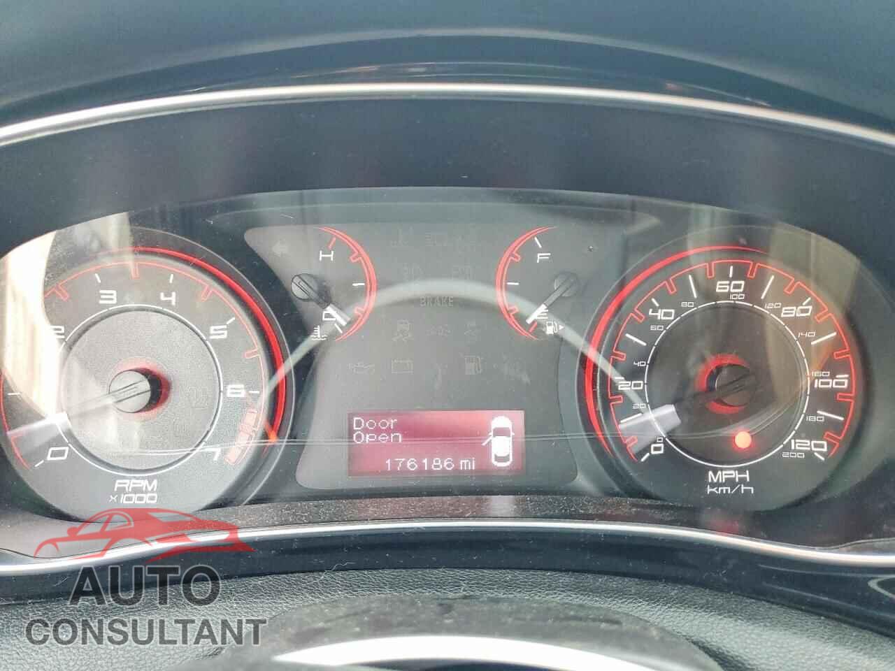 DODGE DART 2013 - 1C3CDFBAXDD268695