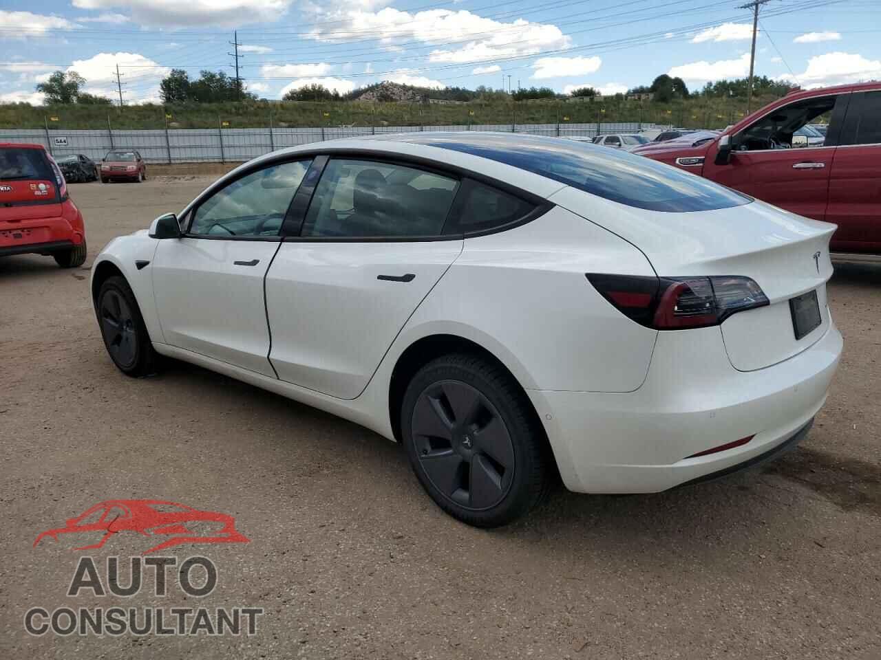 TESLA MODEL 3 2021 - 5YJ3E1EB6MF046308