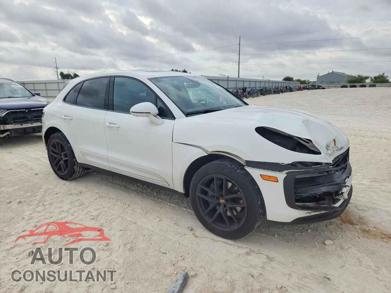 PORSCHE MACAN 2022 - WP1AA2A5XNLB06208