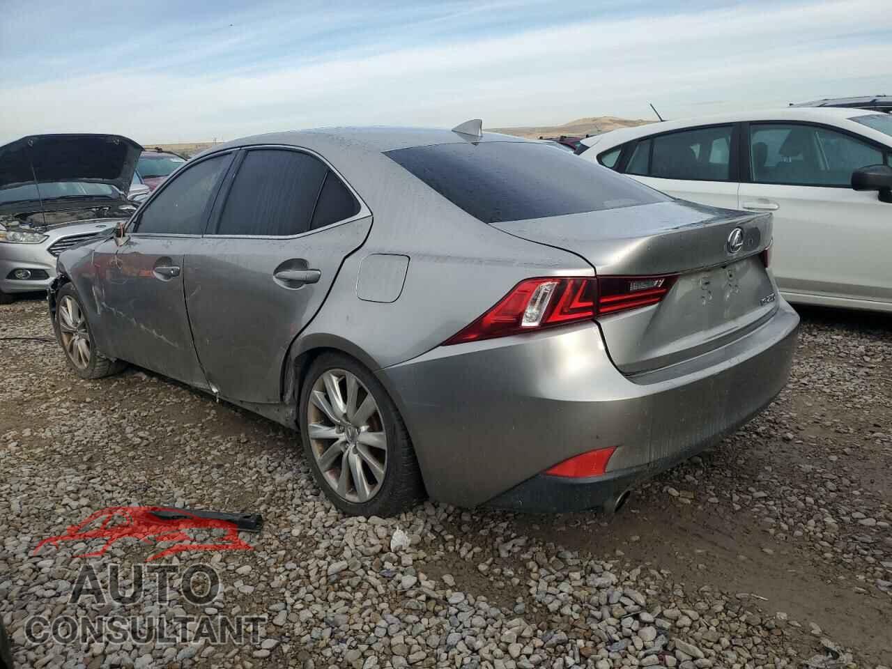 LEXUS IS 2014 - JTHBF1D22E5028044