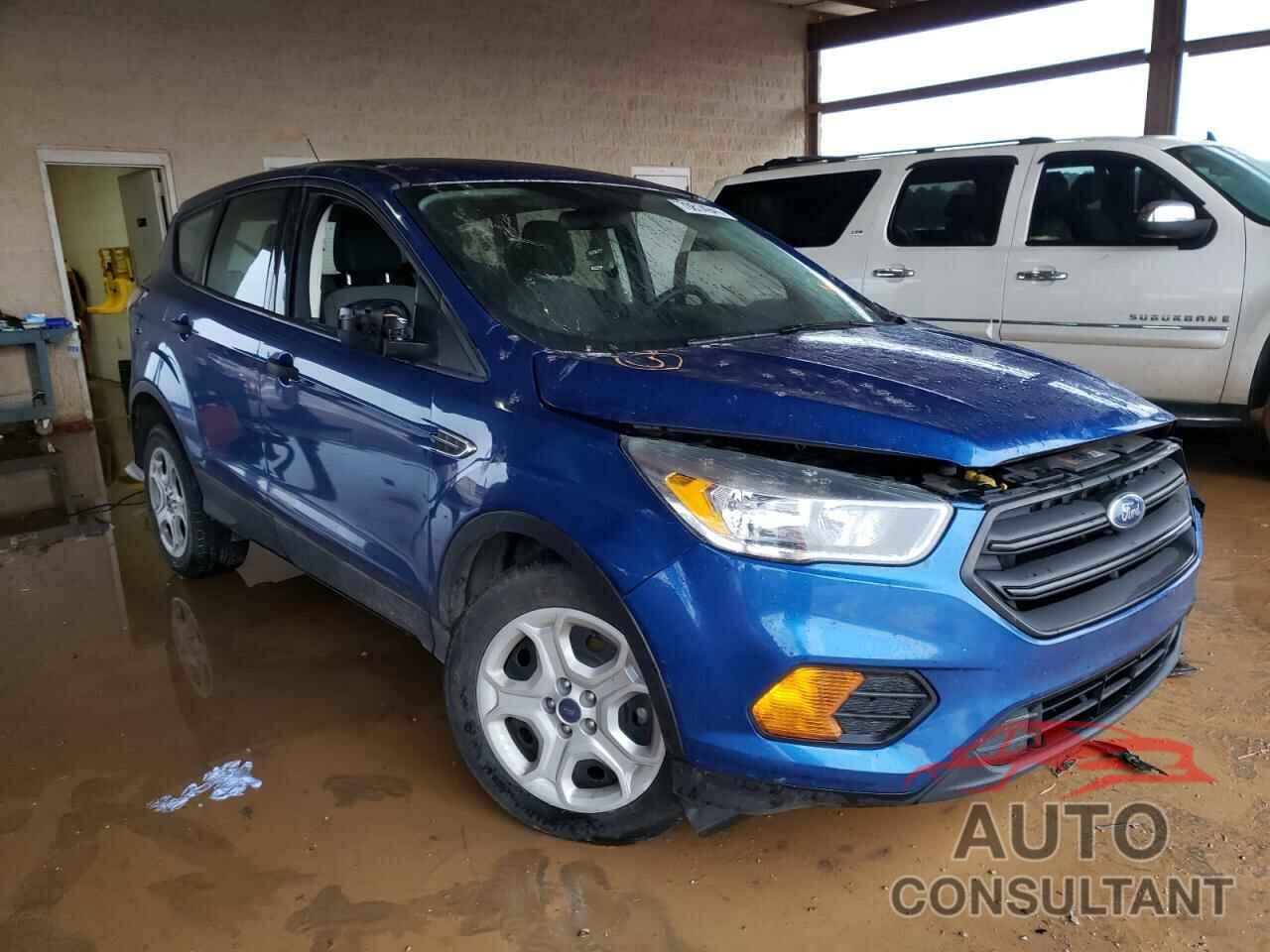 FORD ESCAPE 2017 - 1FMCU0F75HUB12475