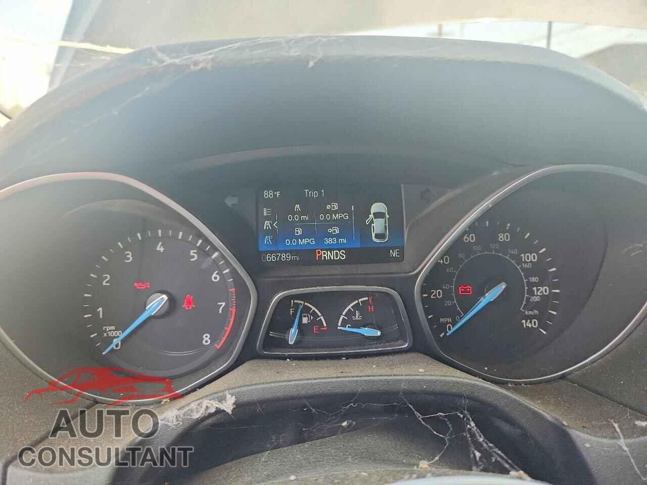 FORD FOCUS 2017 - 1FADP3FE5HL306919