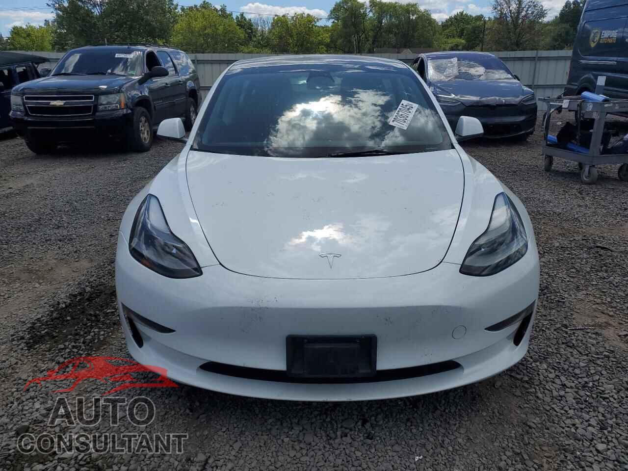 TESLA MODEL 3 2023 - 5YJ3E1EA8PF438573