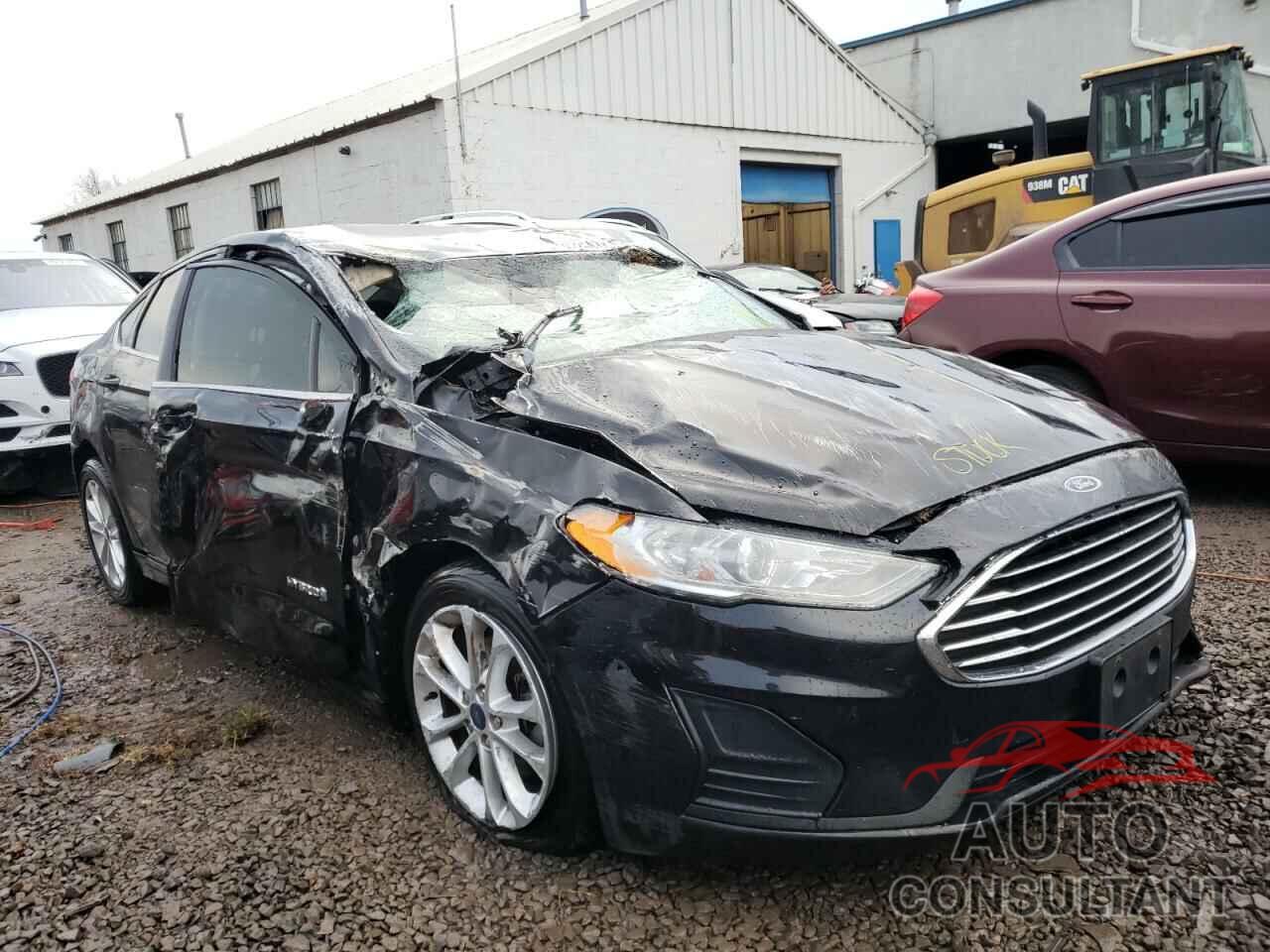 FORD FUSION 2019 - 3FA6P0LU4KR191824