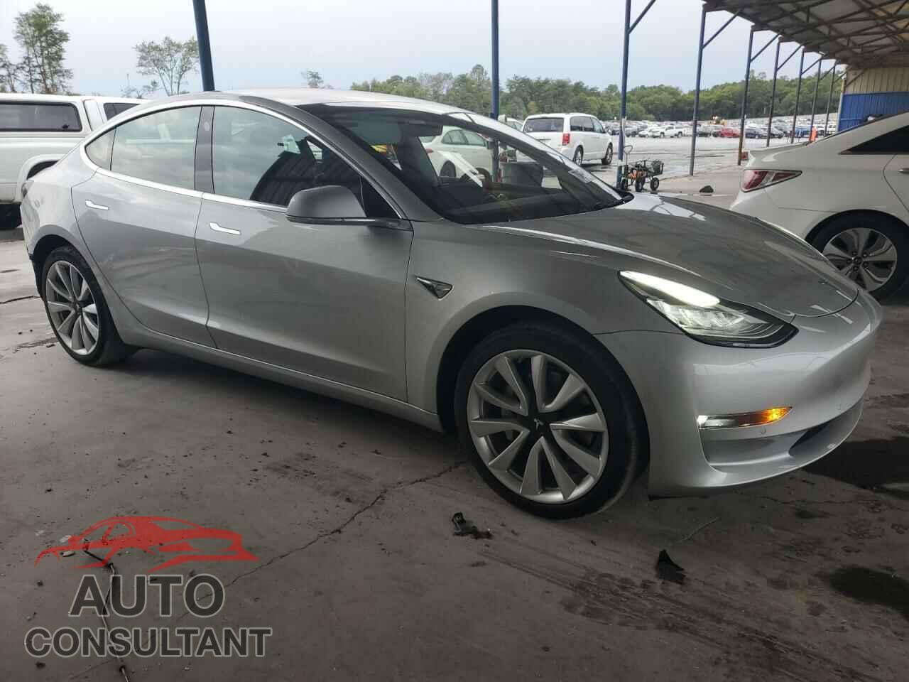 TESLA MODEL 3 2018 - 5YJ3E1EA7JF106664