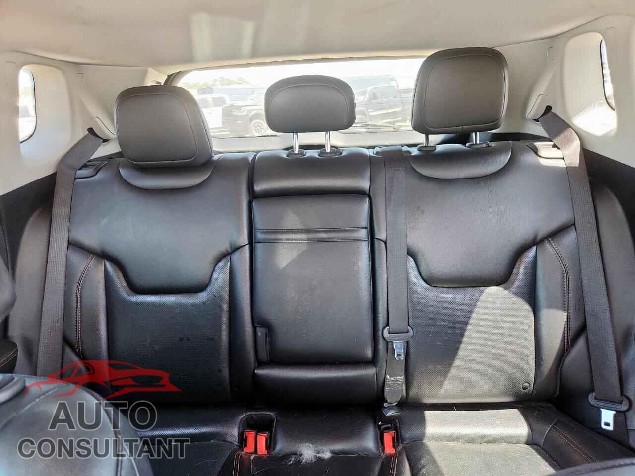 JEEP COMPASS 2019 - 3C4NJDCB1KT620661
