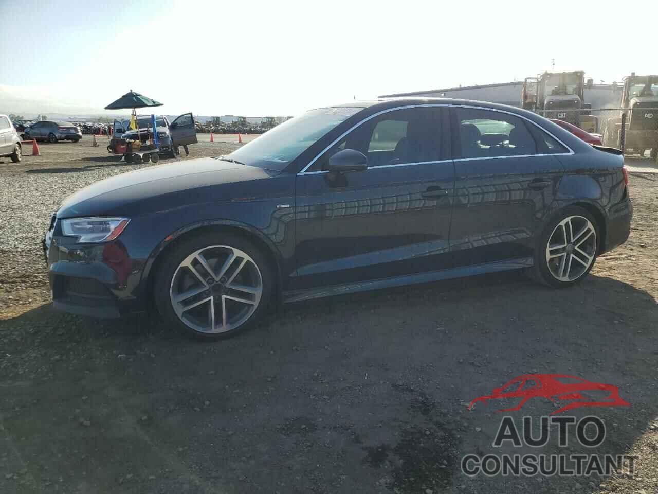 AUDI A3 2017 - WAUGUGFF3H1038266