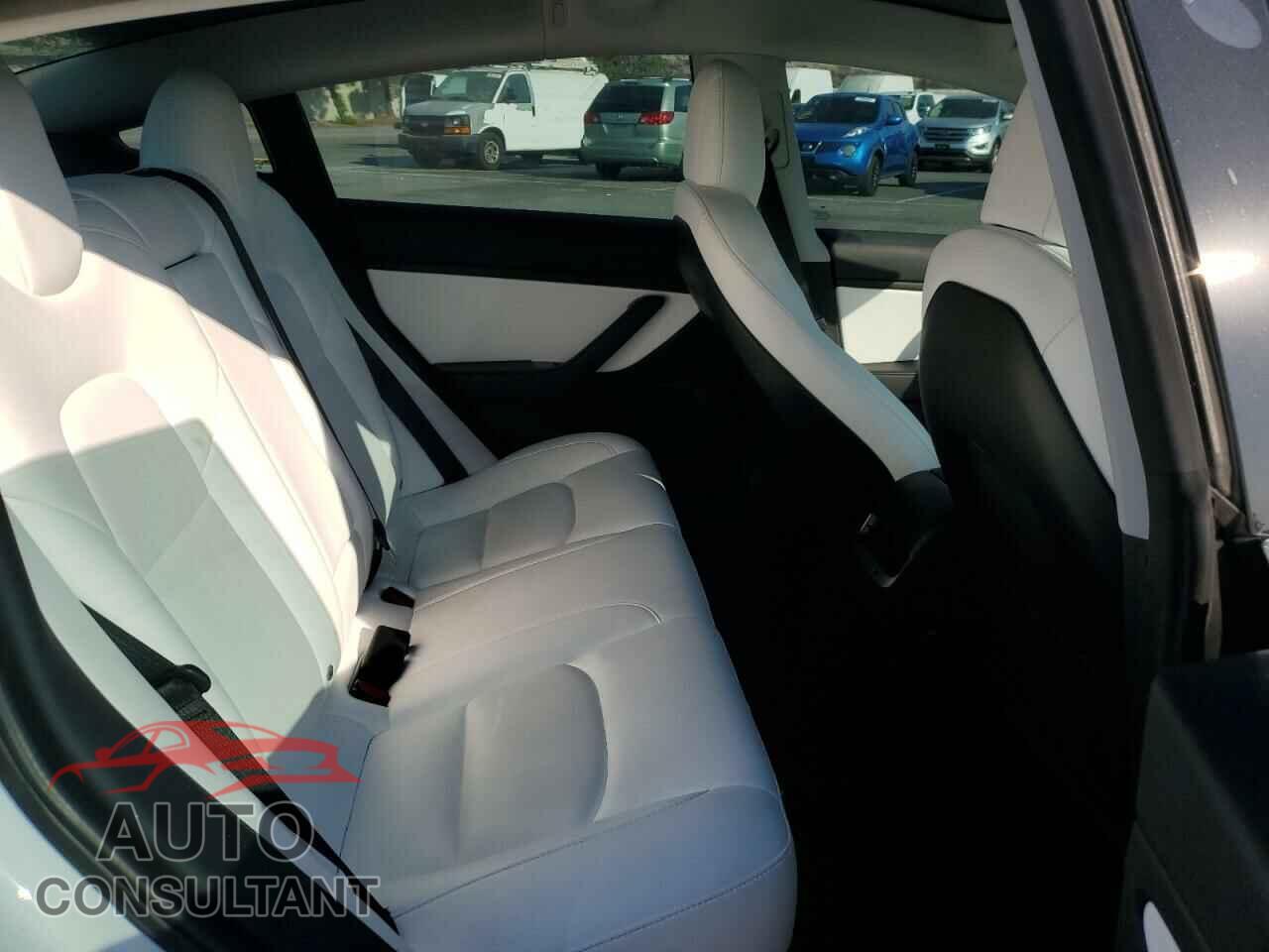 TESLA MODEL 3 2020 - 5YJ3E1EB7LF651663