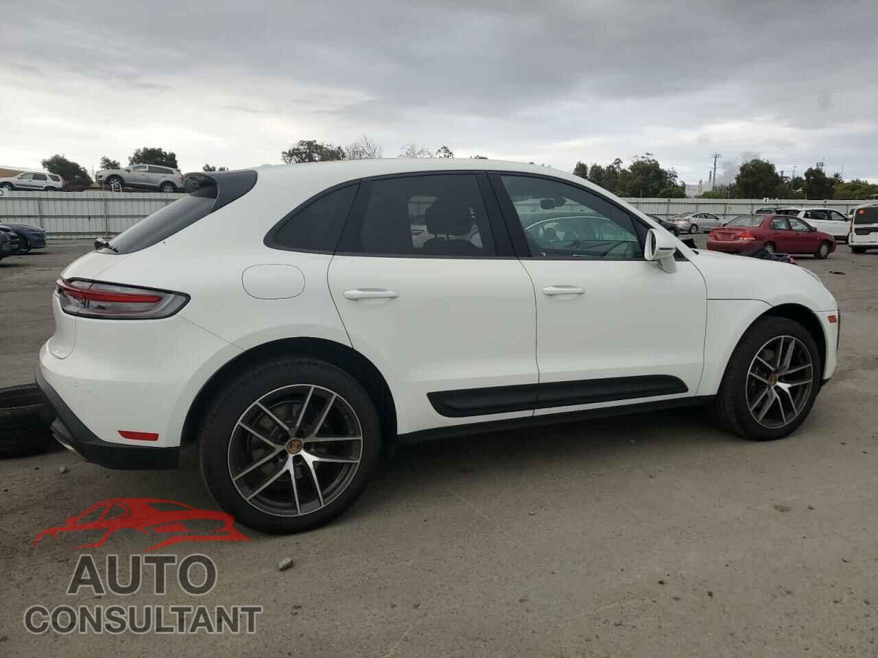 PORSCHE MACAN BASE 2023 - WP1AA2A50PLB03367