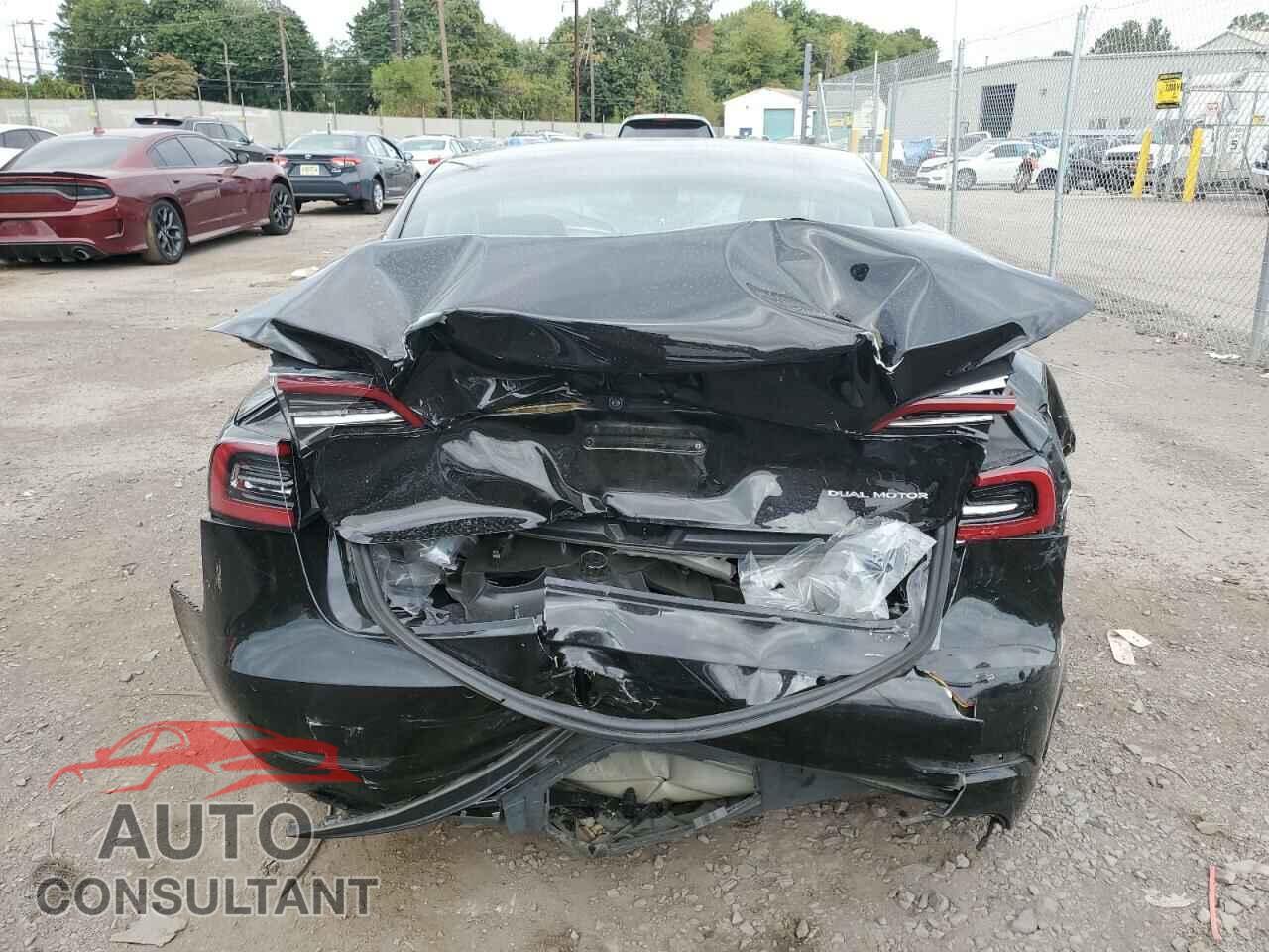 TESLA MODEL 3 2021 - 5YJ3E1EB1MF973863