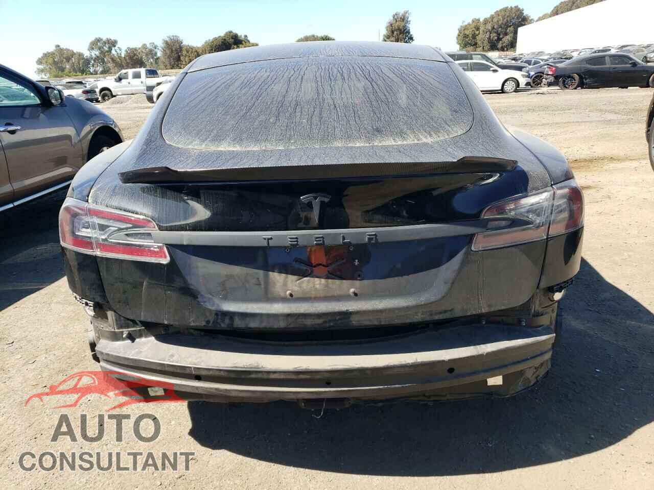 TESLA MODEL S 2016 - 5YJSA1E11GF173034