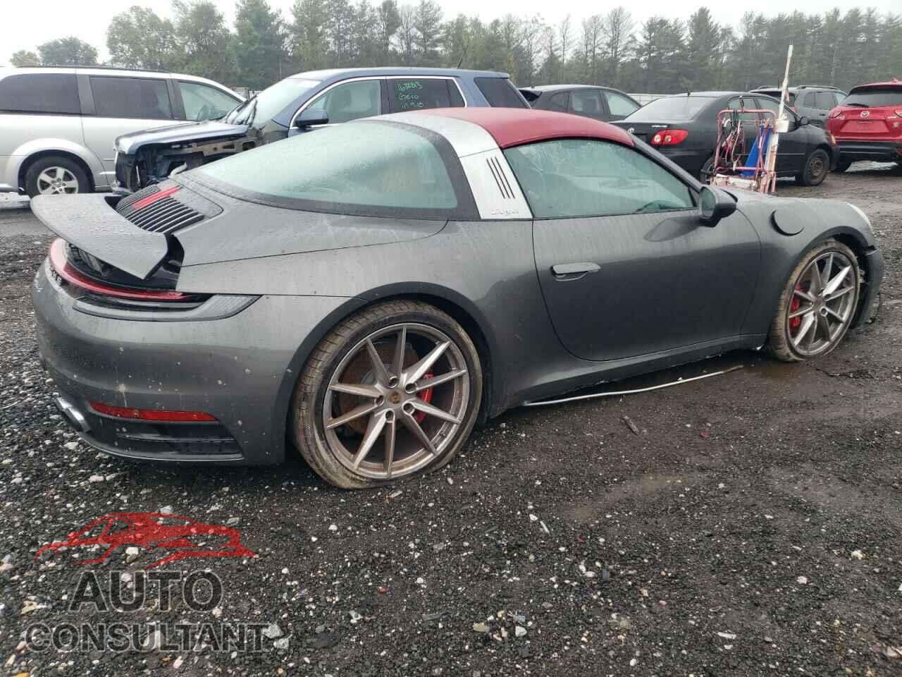PORSCHE 911 2023 - WP0BB2A98PS233618