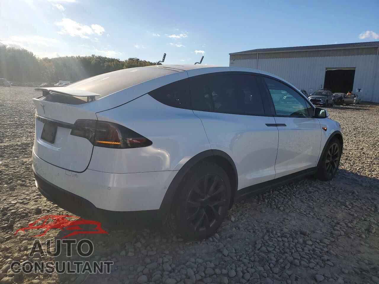 TESLA MODEL X 2023 - 7SAXCBE58PF368723