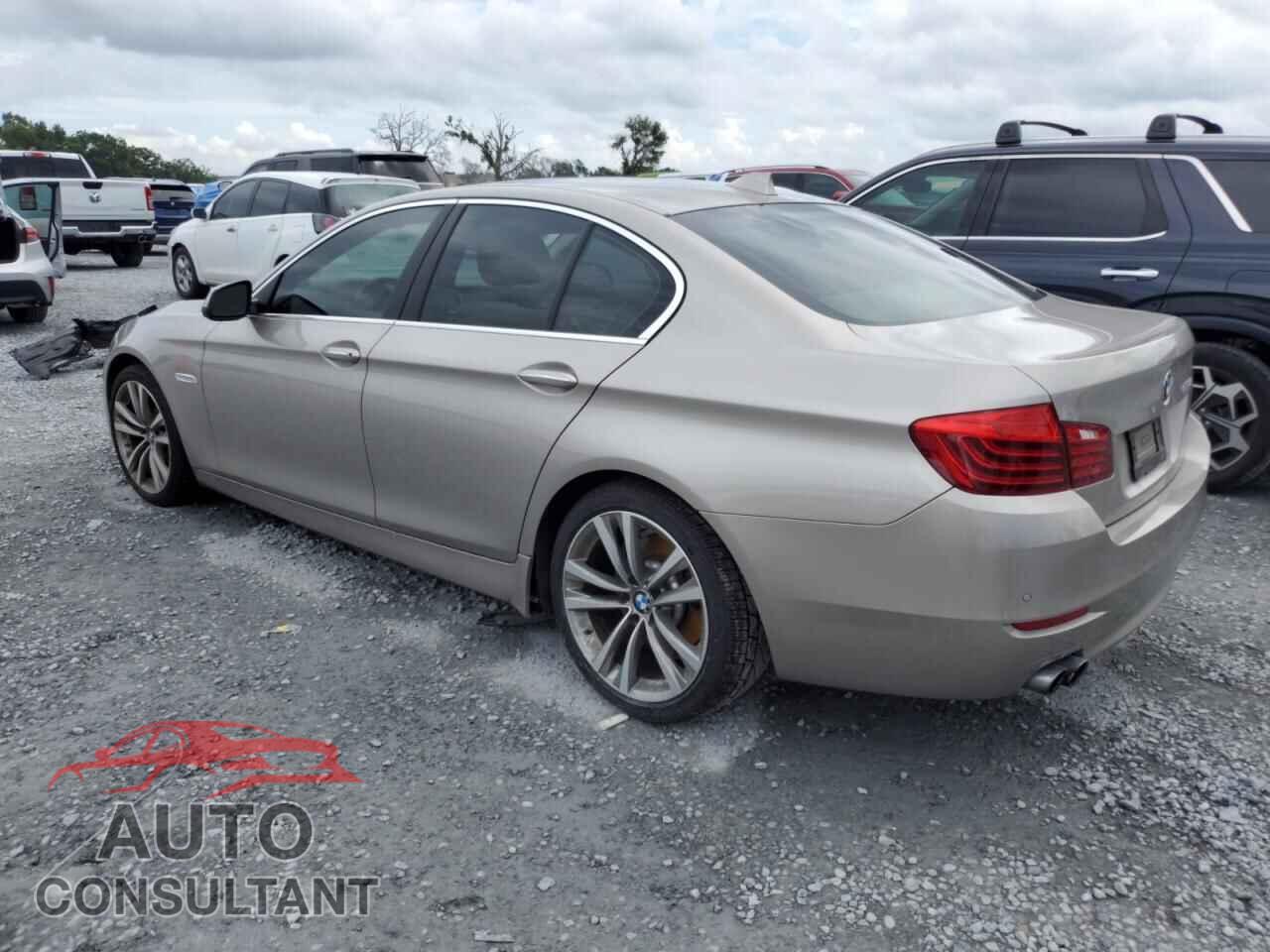 BMW 5 SERIES 2014 - WBA5A5C50ED507744