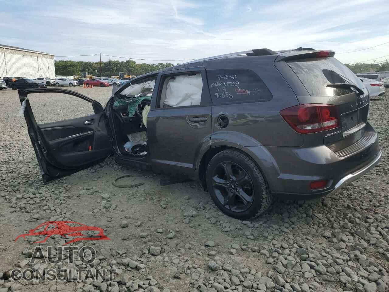 DODGE JOURNEY 2020 - 3C4PDCGB0LT201206