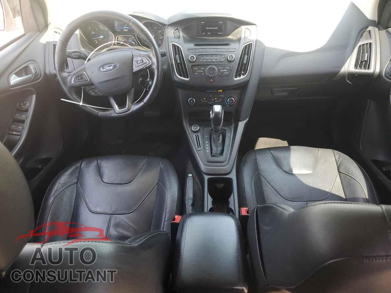 FORD FOCUS 2016 - 1FADP3K25GL259983