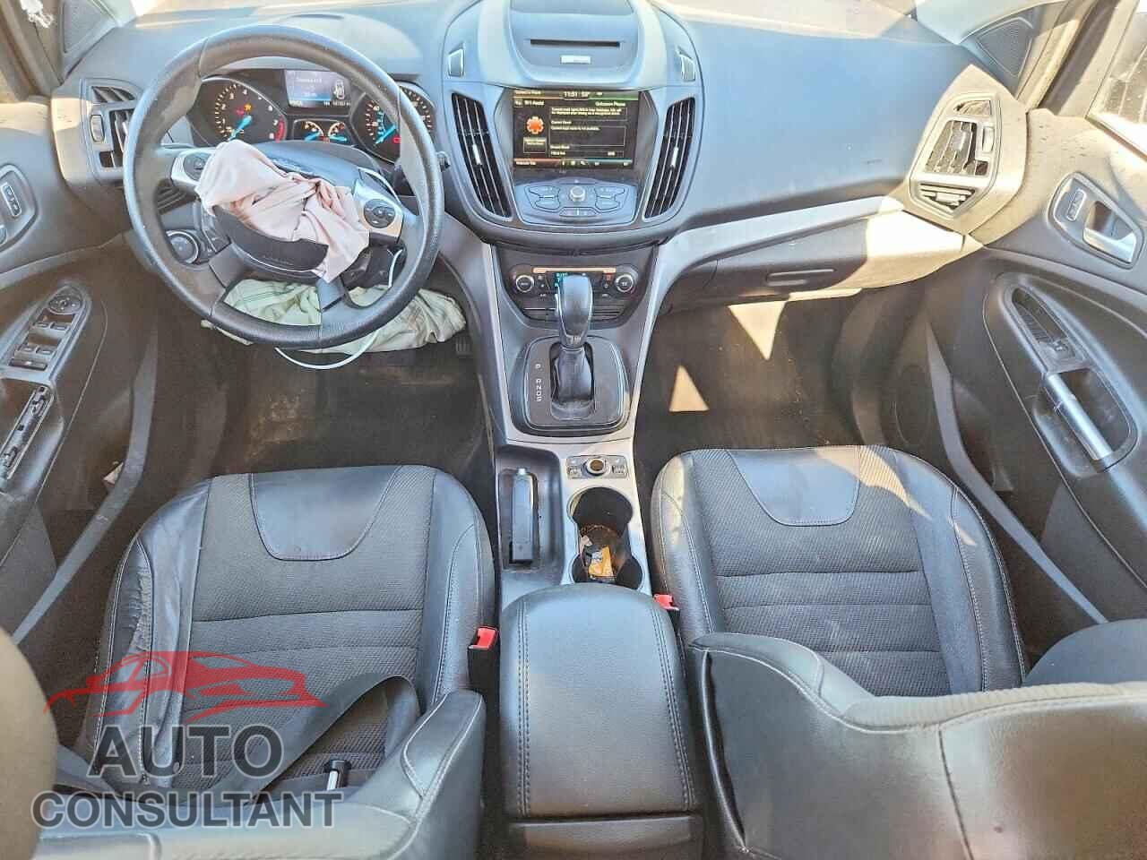 FORD ESCAPE 2014 - 1FMCU9G94EUE43824