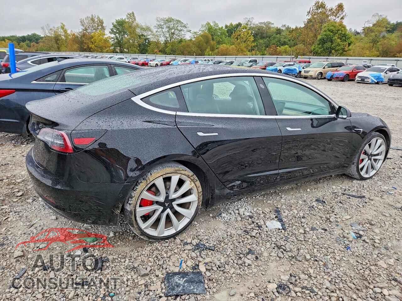 TESLA MODEL 3 2018 - 5YJ3E1EB4JF082509