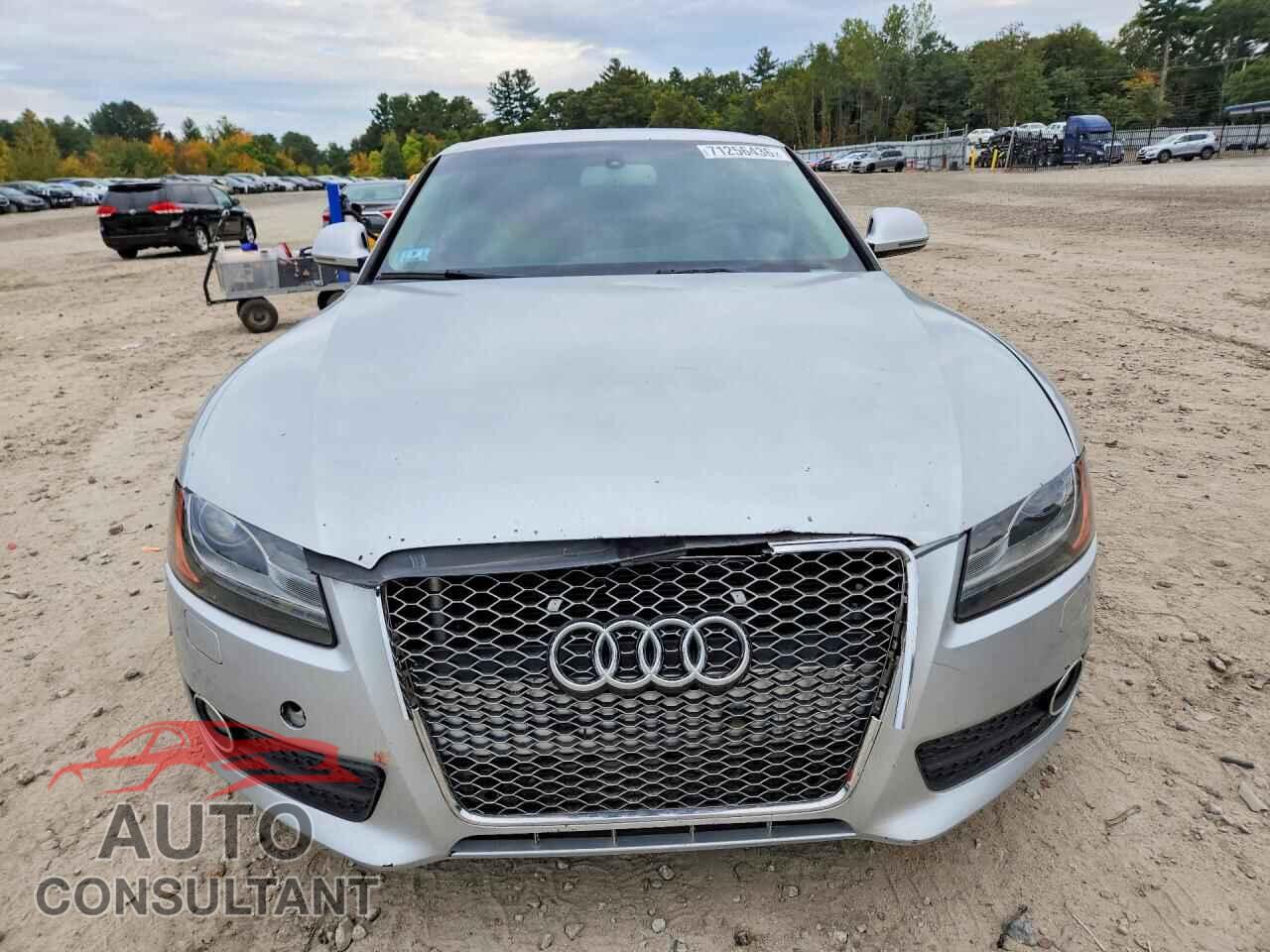 AUDI A5 2009 - WAUDK78T39A016345