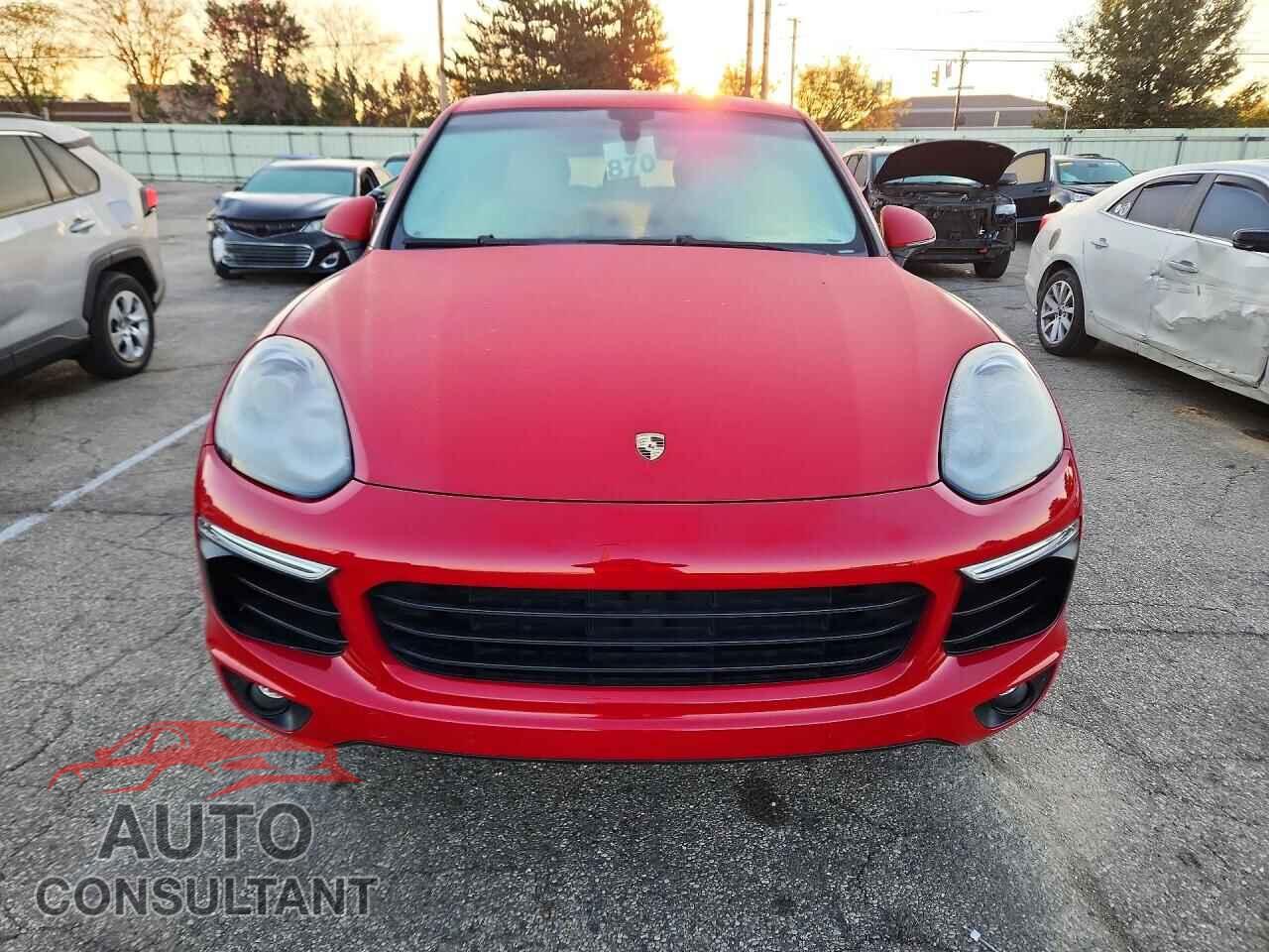 PORSCHE CAYENNE 2018 - WP1AA2A21JKA01921