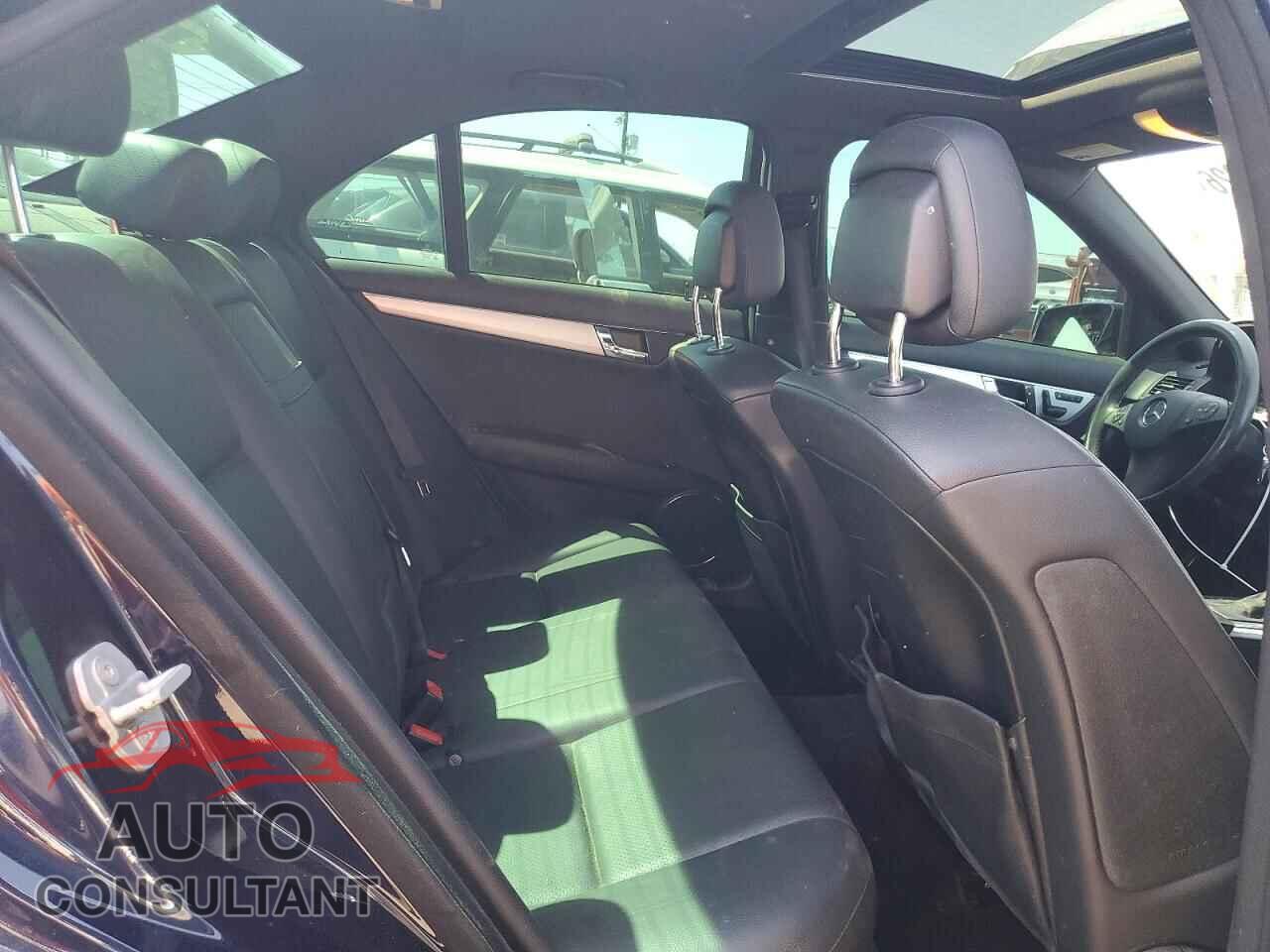 MERCEDES-BENZ C-CLASS 2010 - WDDGF8BB5AR093448