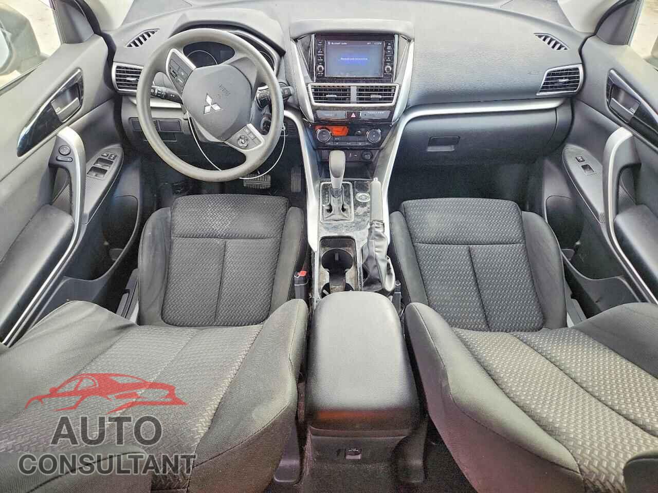 MITSUBISHI ECLIPSE 2018 - JA4AT3AA6JZ064166