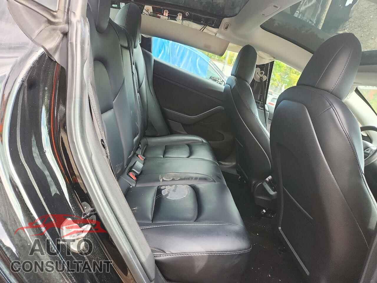 TESLA MODEL 3 2021 - 5YJ3E1EA3MF028467