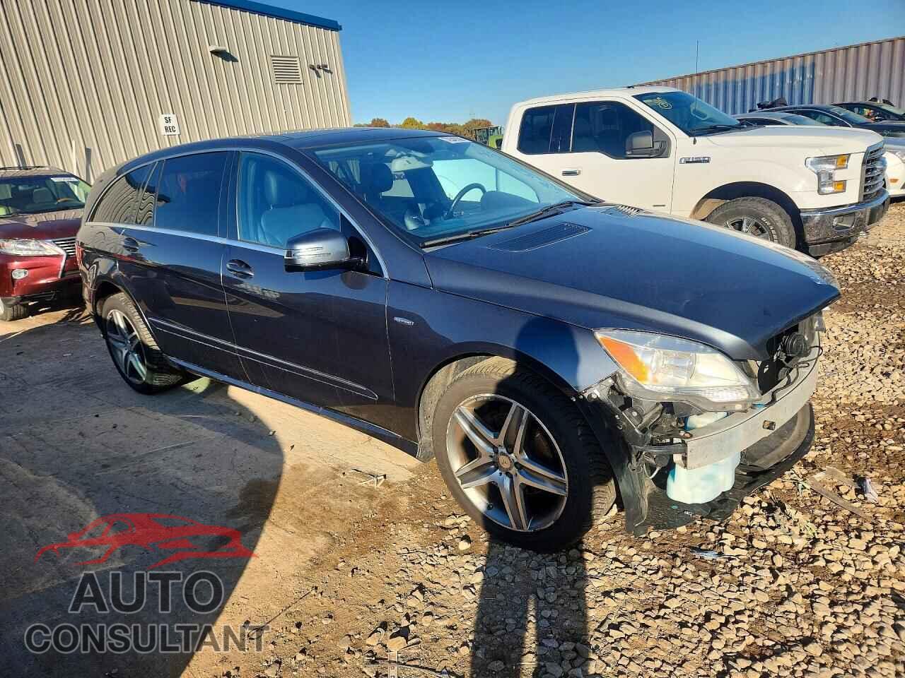 MERCEDES-BENZ R-CLASS 2012 - 4JGCB5HEXCA138319