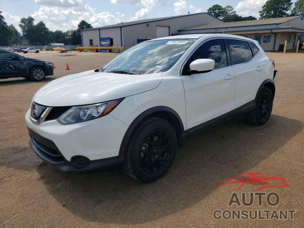 NISSAN ROGUE 2019 - JN1BJ1CP8KW228531