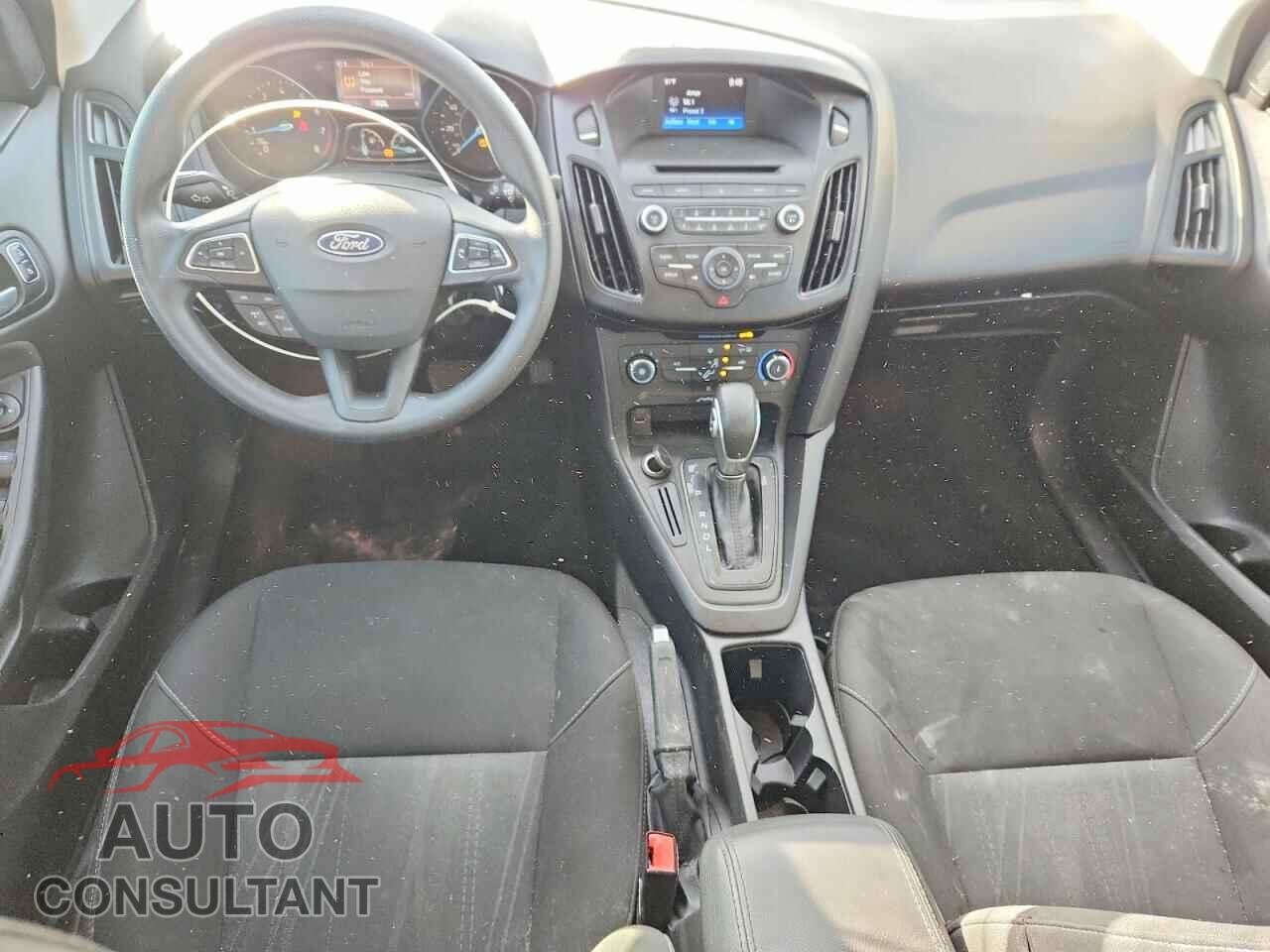 FORD FOCUS 2017 - 1FADP3F2XHL299200