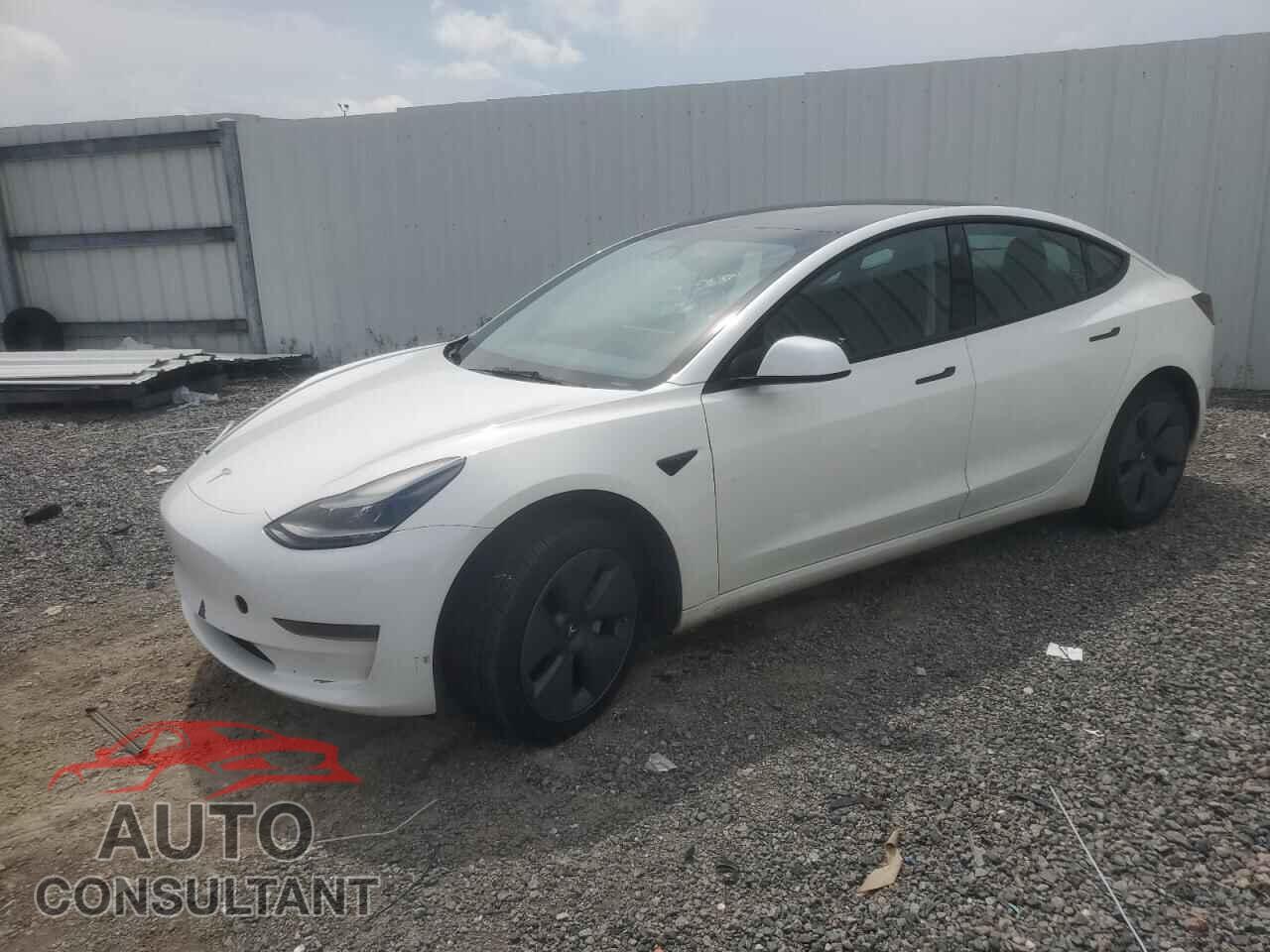 TESLA MODEL 3 2023 - 5YJ3E1EA0PF447672