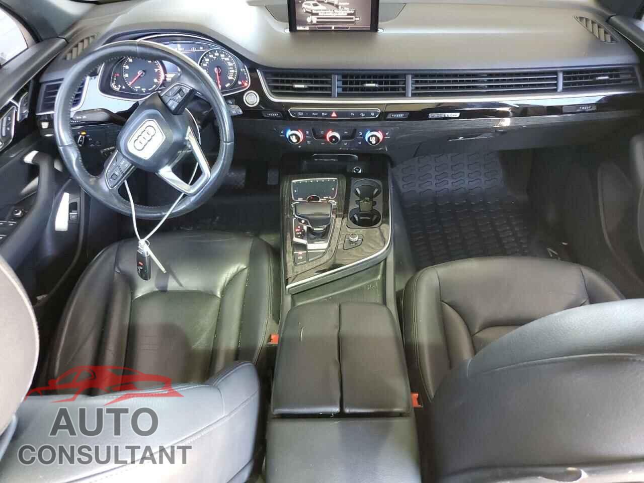 AUDI Q7 2017 - WA1AHAF70HD059782