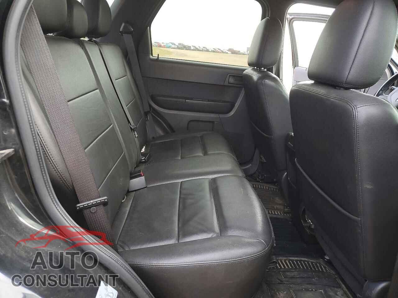 FORD ESCAPE 2011 - 1FMCU9DG6BKB67978