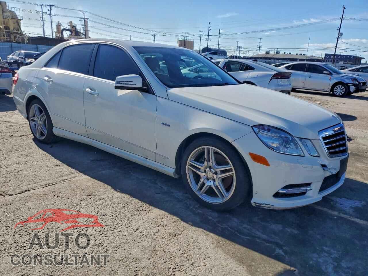 MERCEDES-BENZ E-CLASS 2012 - WDDHF5KBXCA553014