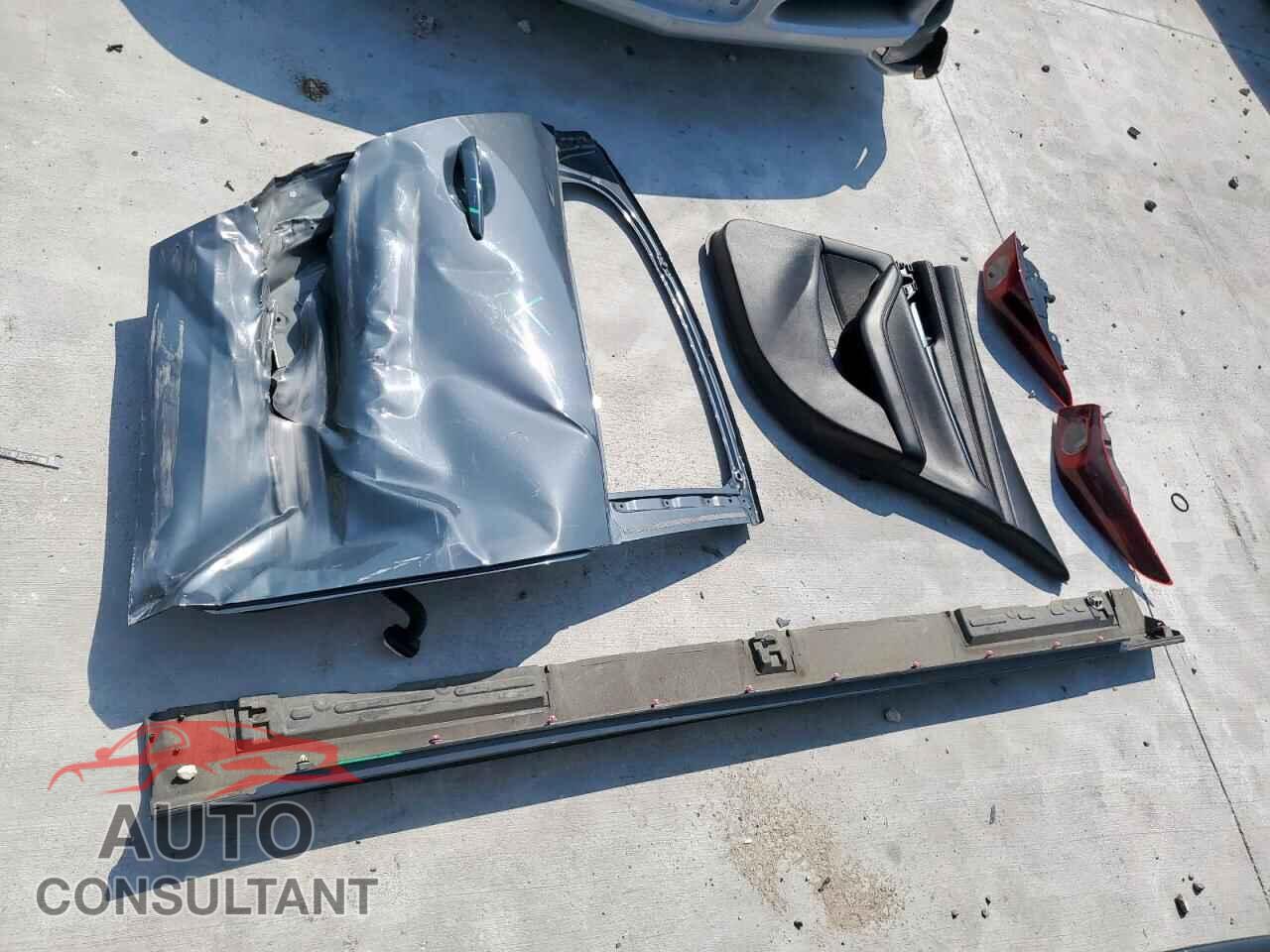 MAZDA 3 2023 - 3MZBPBCM4PM360097