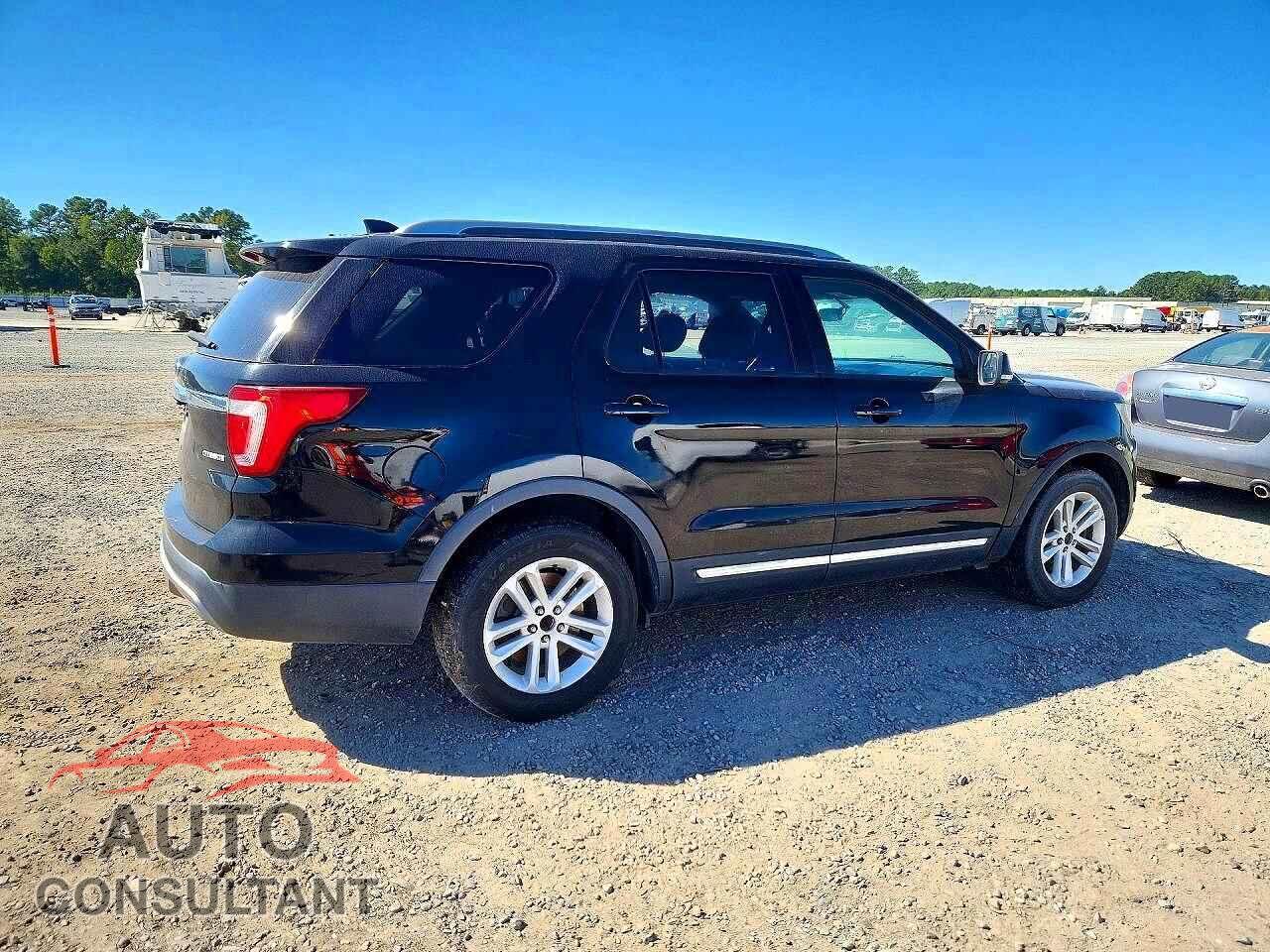 FORD EXPLORER 2016 - 1FM5K7D82GGB01580