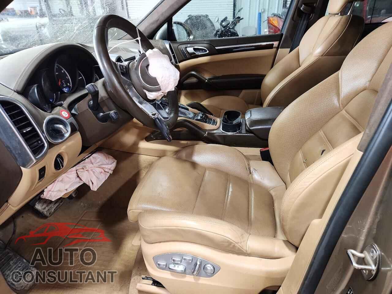 PORSCHE CAYENNE 2015 - WP1AC2A21FLA82947