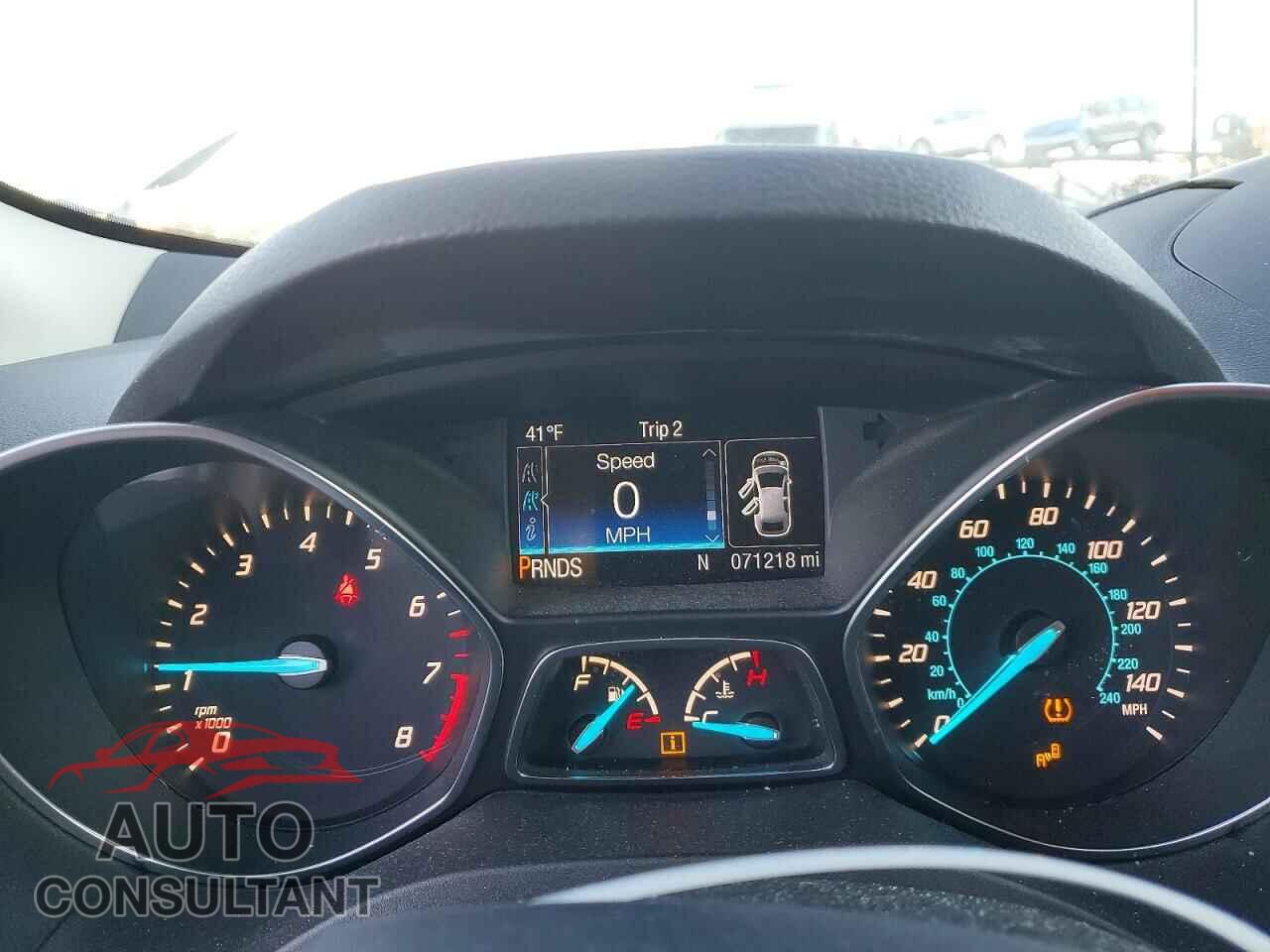 FORD ESCAPE 2015 - 1FMCU0J90FUC55131