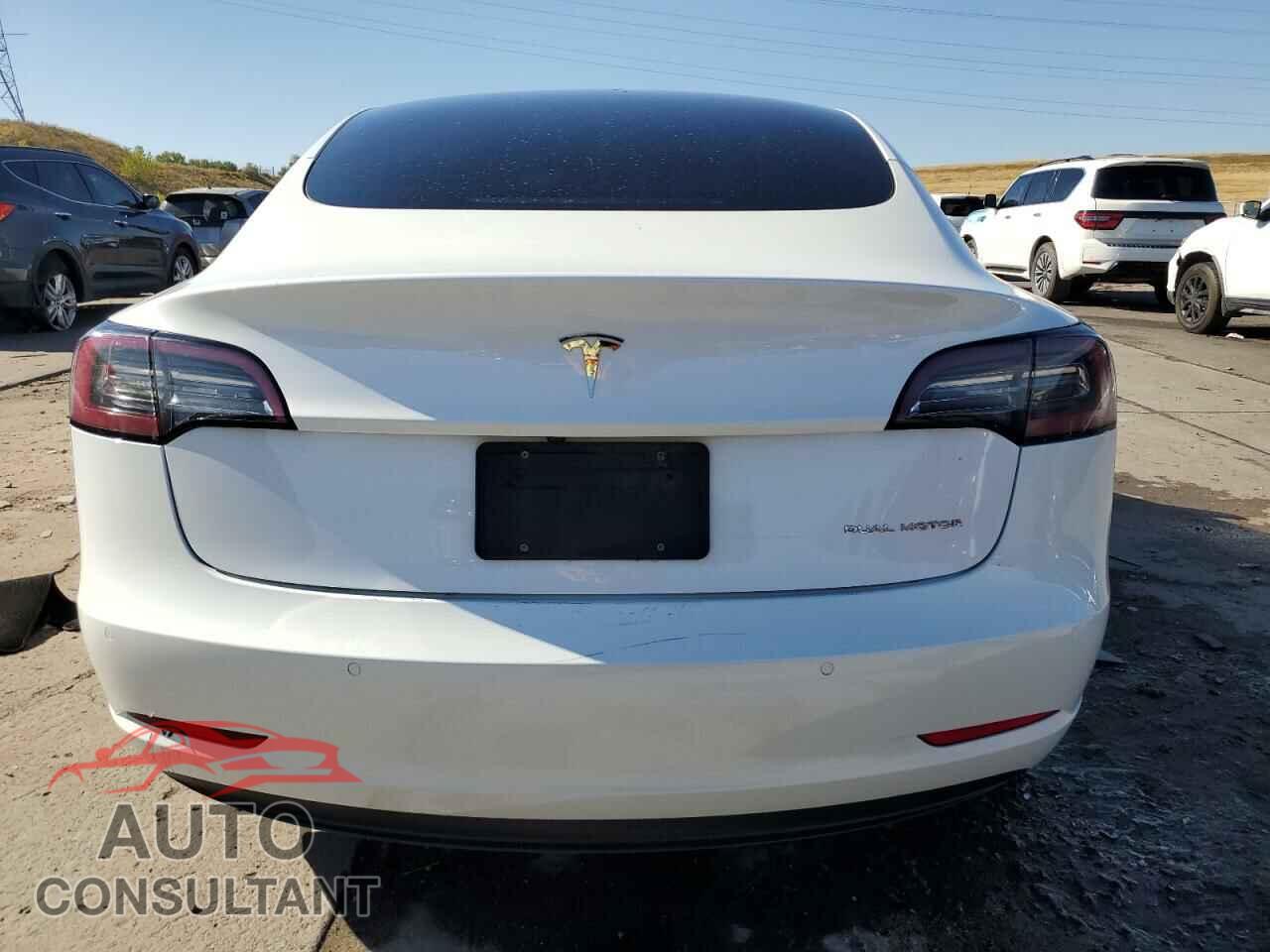 TESLA MODEL 3 2022 - 5YJ3E1EB8NF315619