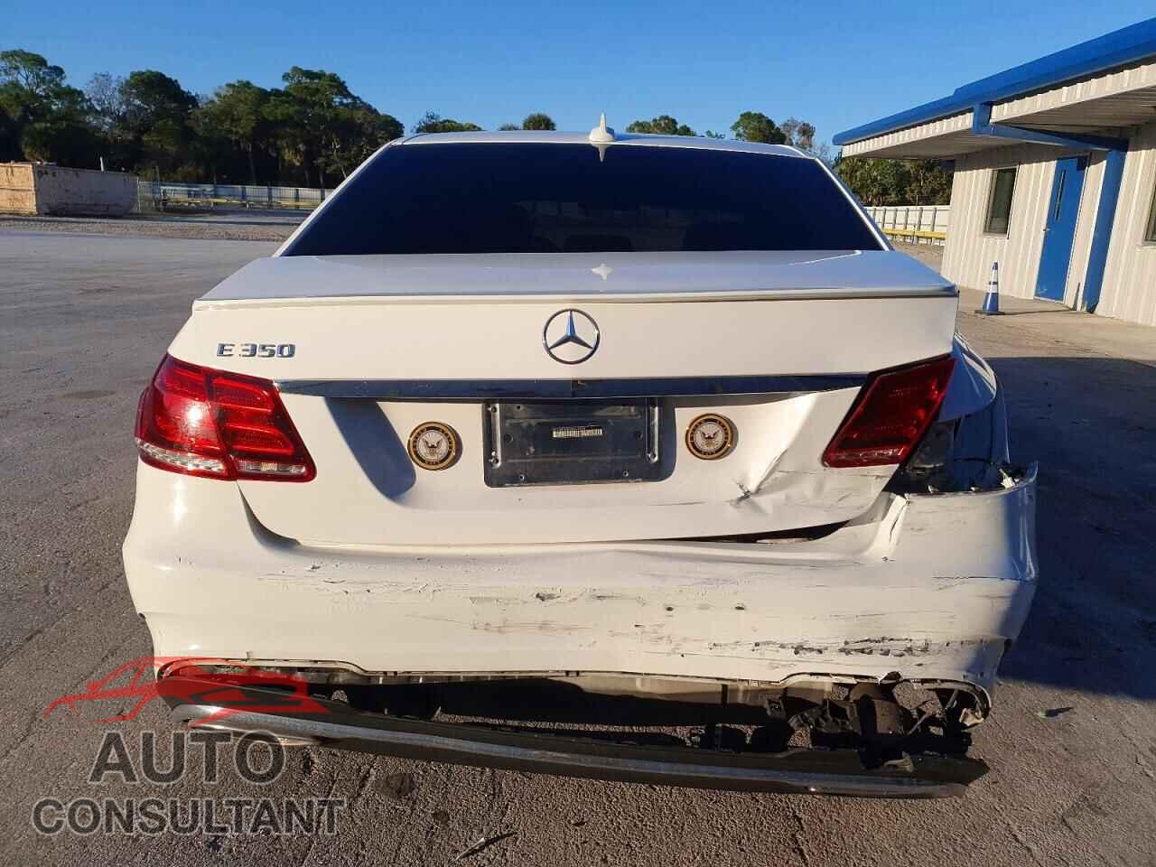 MERCEDES-BENZ E-CLASS 2014 - WDDHF5KB4EB049264