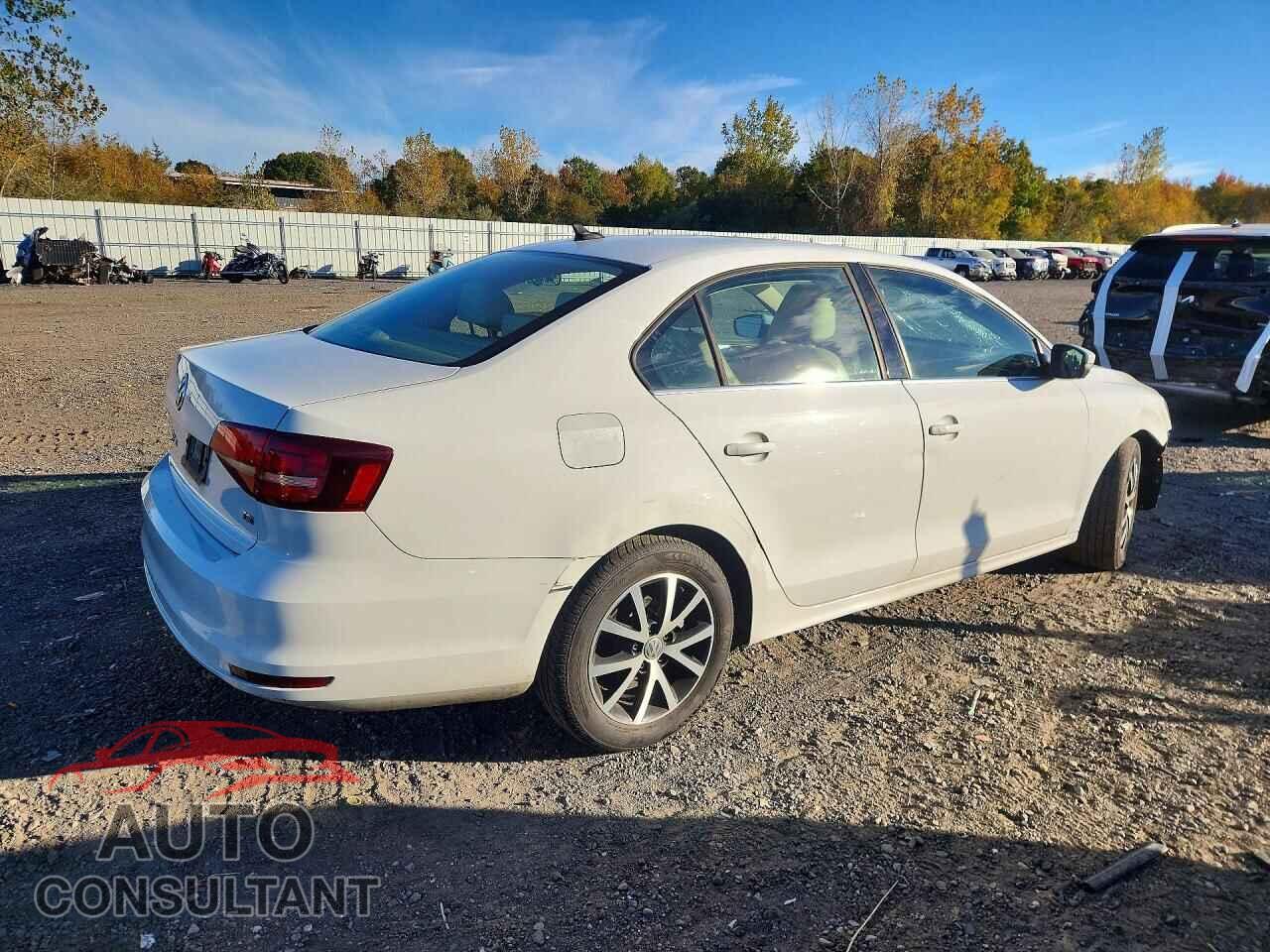 VOLKSWAGEN JETTA 2017 - 3VWDB7AJXHM364590