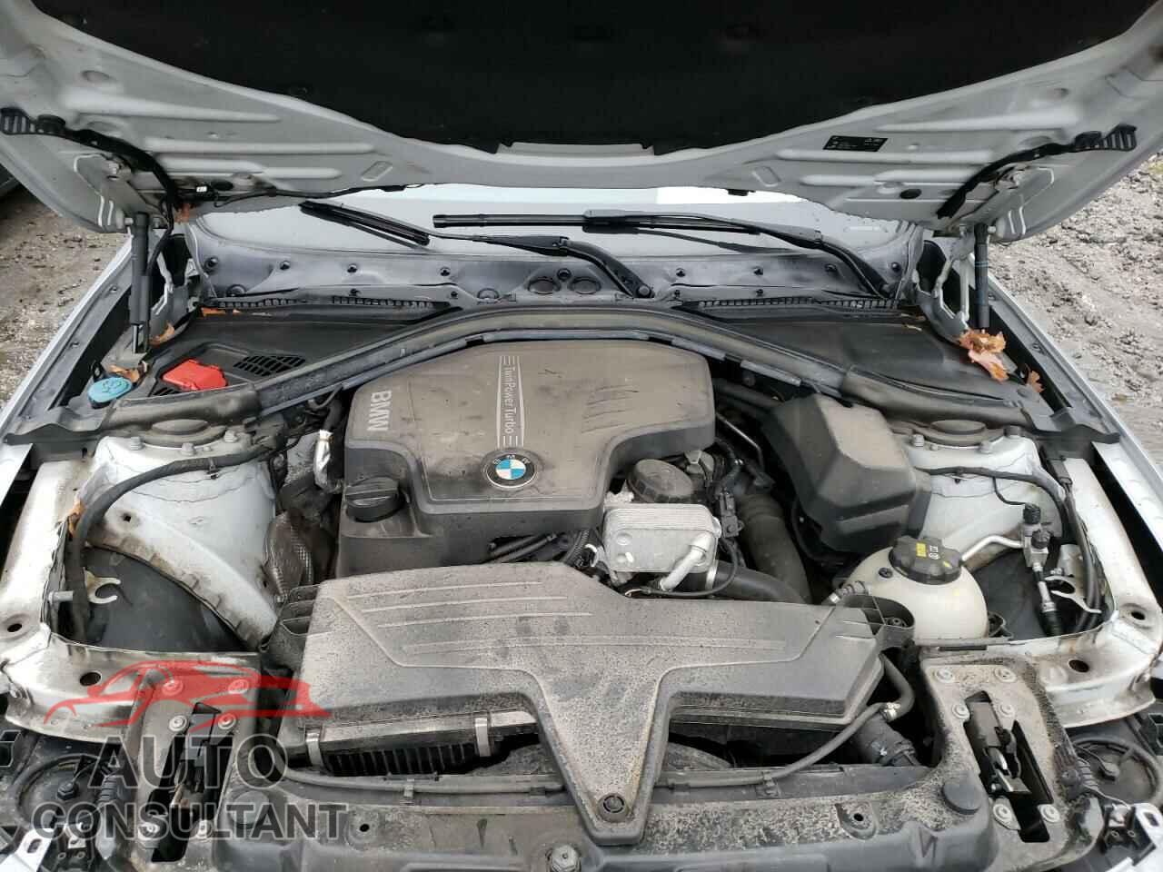 BMW 3 SERIES 2016 - WBA8E5G59GNU21955