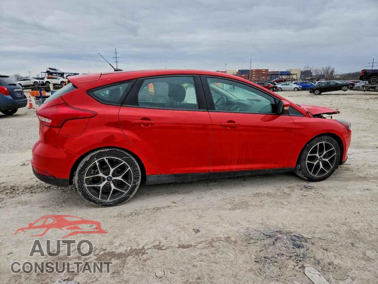 FORD FOCUS 2017 - 1FADP3M26HL346967