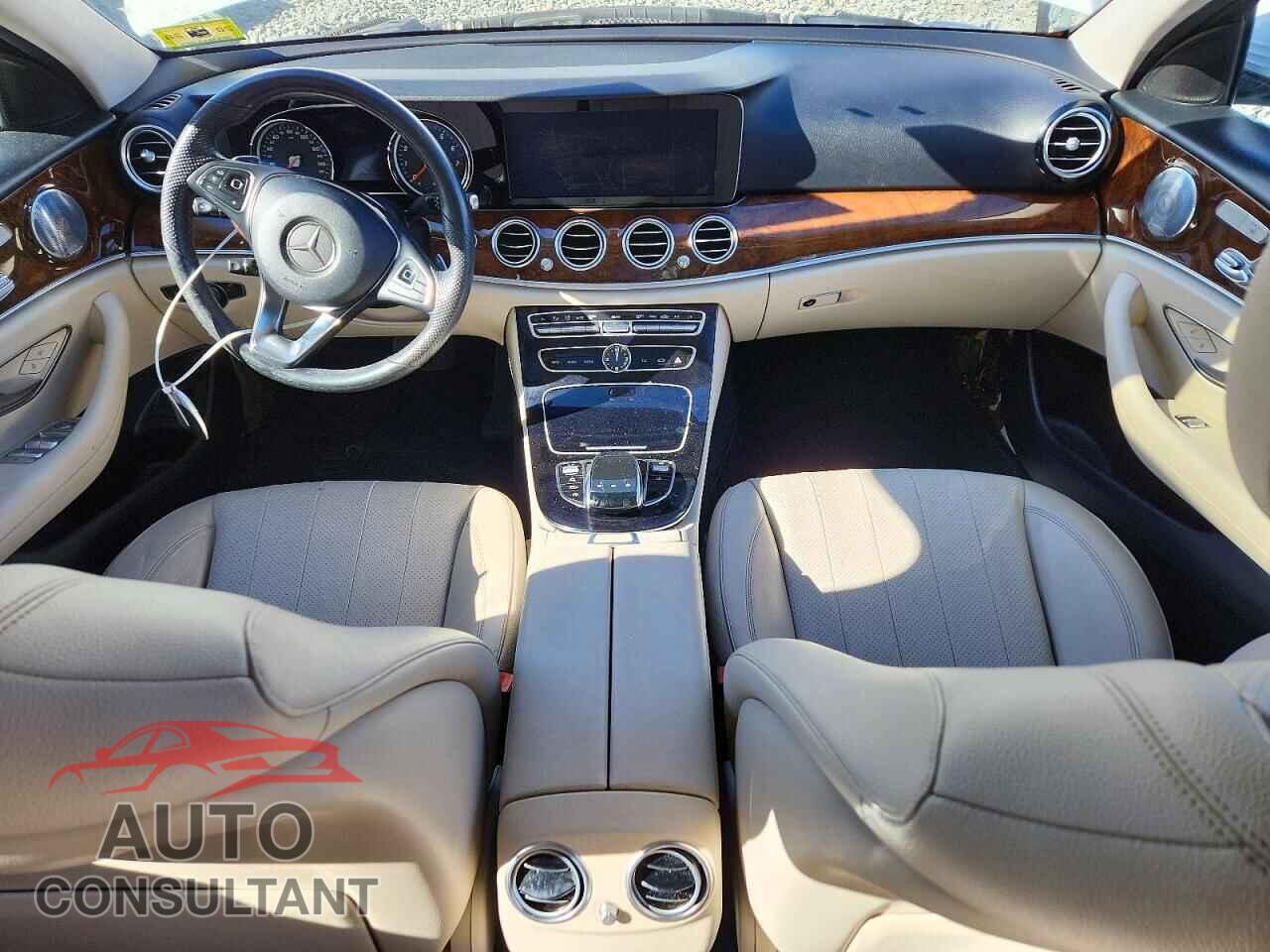 MERCEDES-BENZ E-CLASS 2017 - WDDZF4KB0HA076535