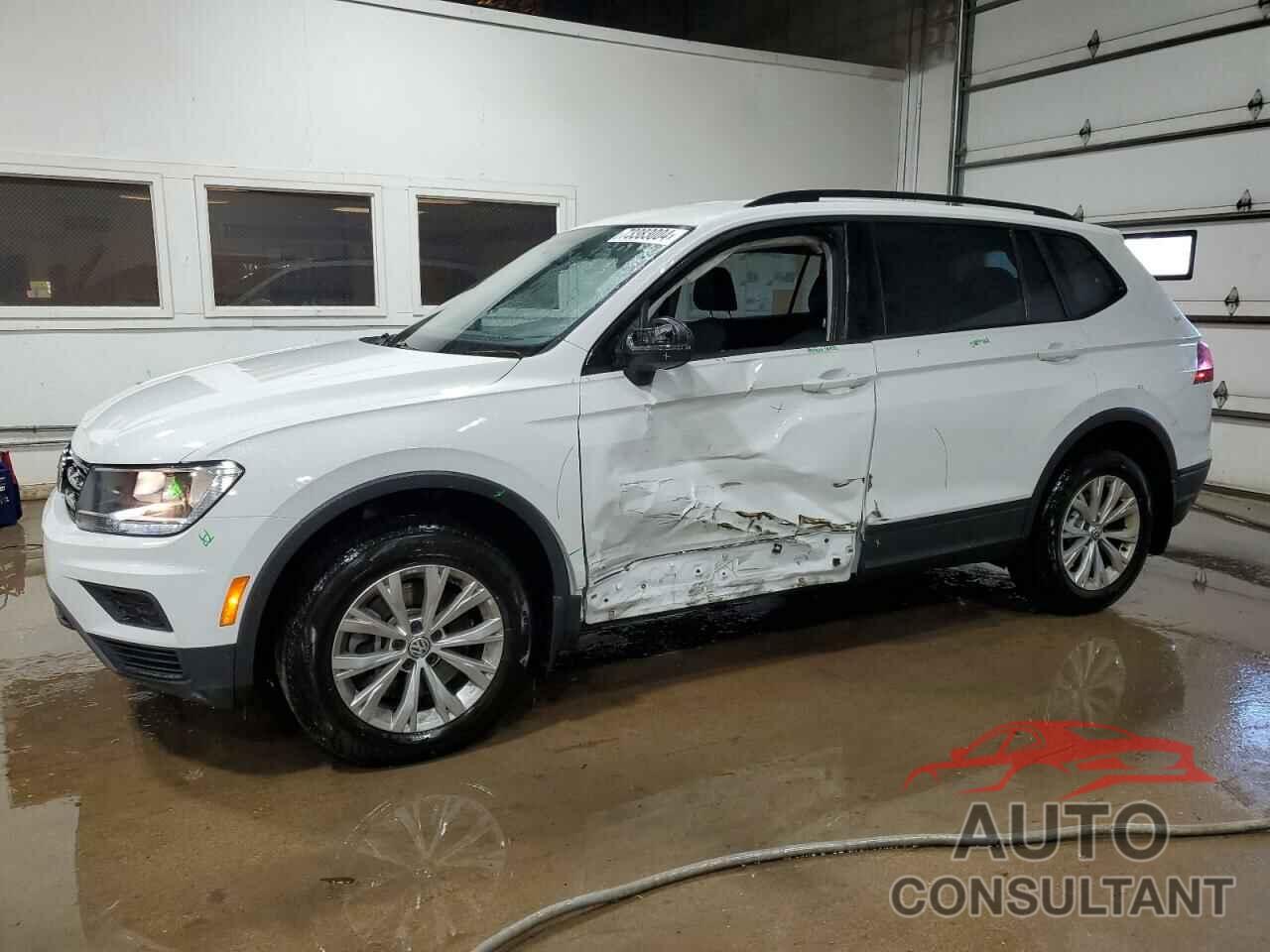 VOLKSWAGEN TIGUAN 2018 - 3VV0B7AX5JM185192